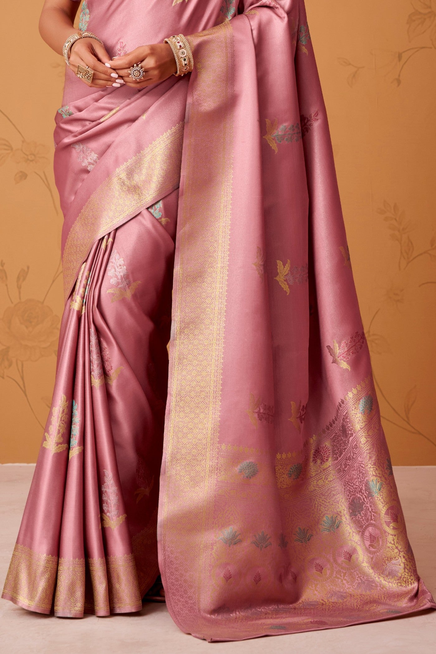 Buy MySilkLove Pizzazz Pink Handloom Satin Silk Saree Online