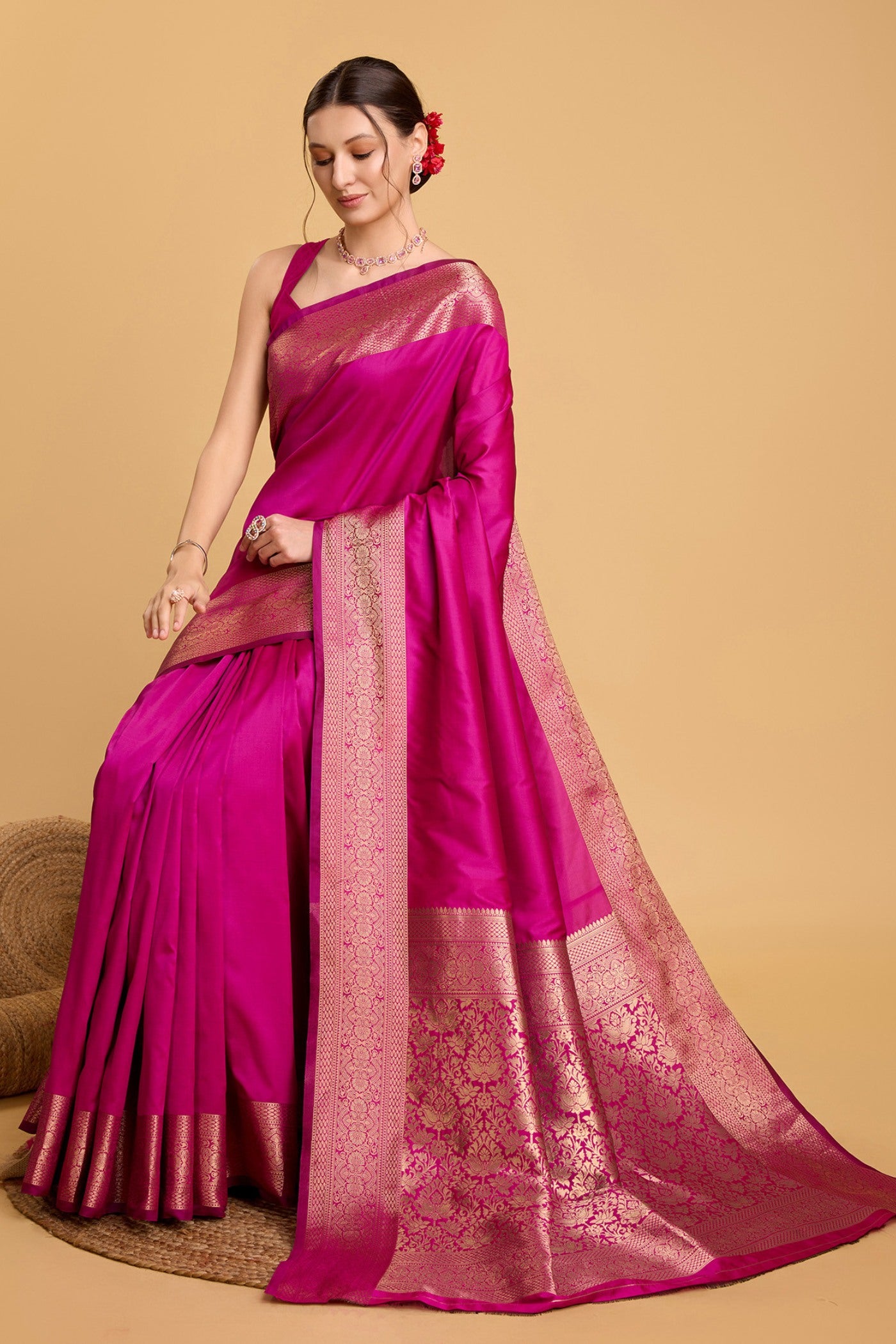 Buy MySilkLove Knockout Pink Woven Banarasi Saree Online