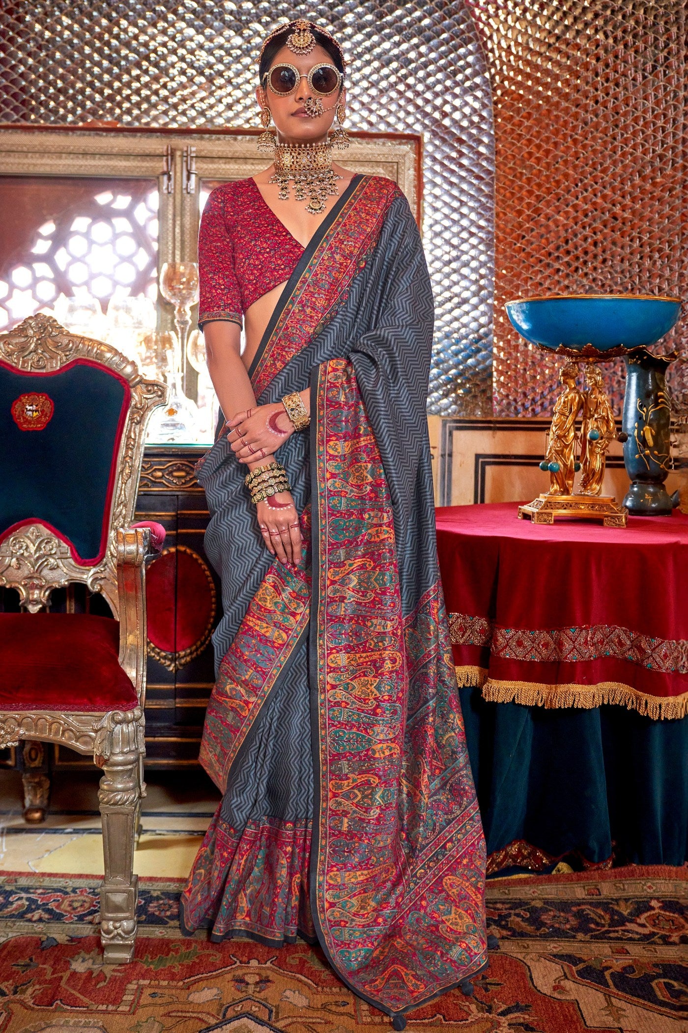 Buy MySilkLove Pansy Black Banarasi Jamawar Saree Online