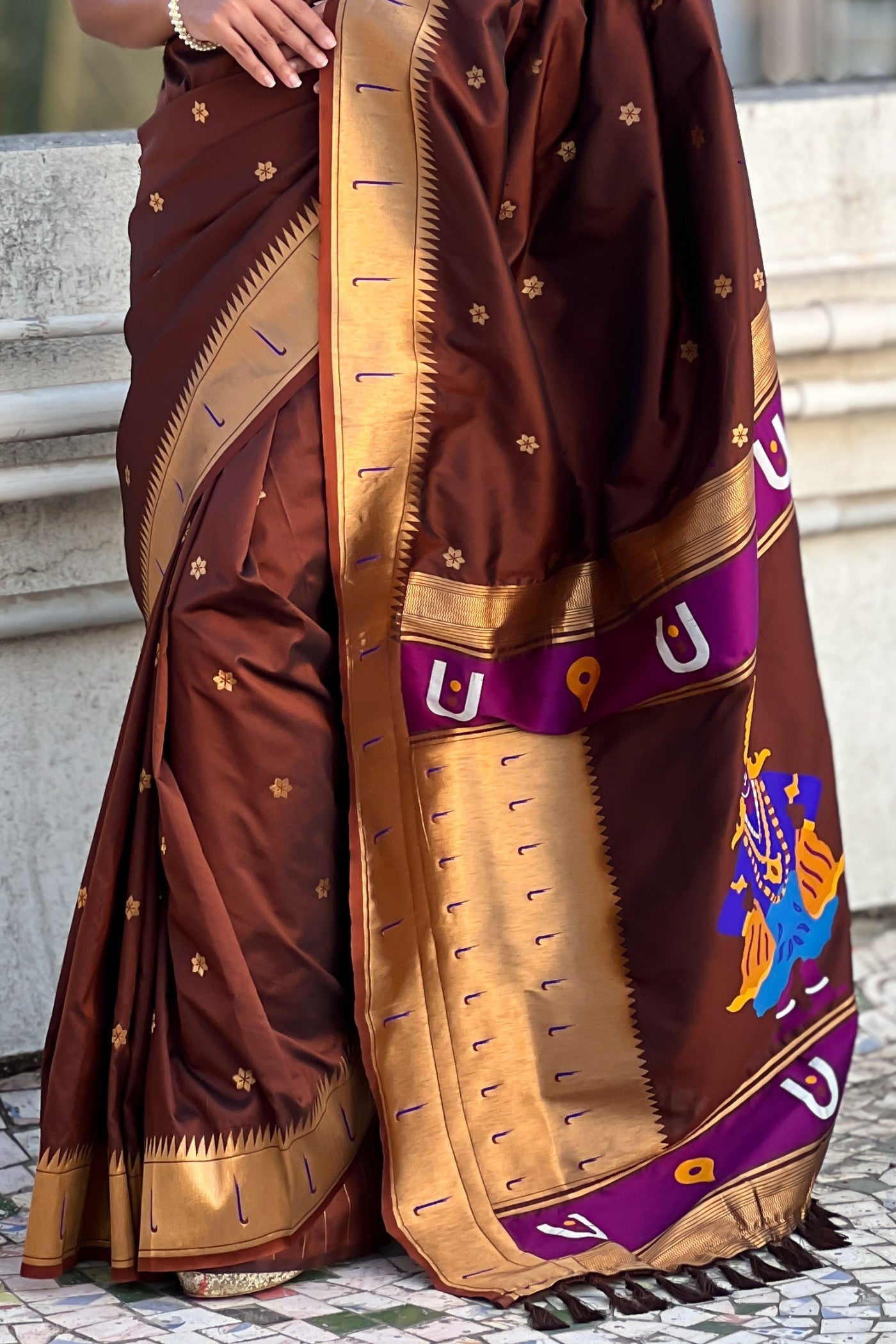 Buy MySilkLove Cocoa Bean Brown Woven Paithani Saree Online