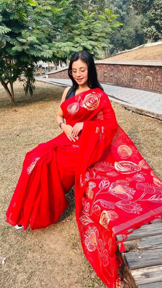 Buy MySilkLove Fire Rose Red Munga Handloom Cotton Saree Online