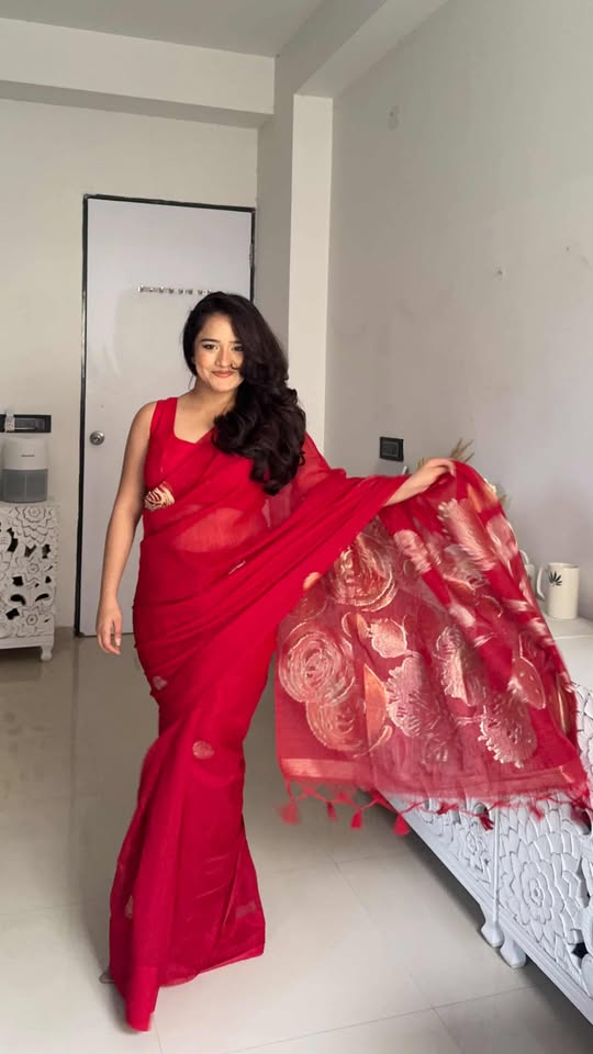 Buy MySilkLove Fire Rose Red Munga Handloom Cotton Saree Online