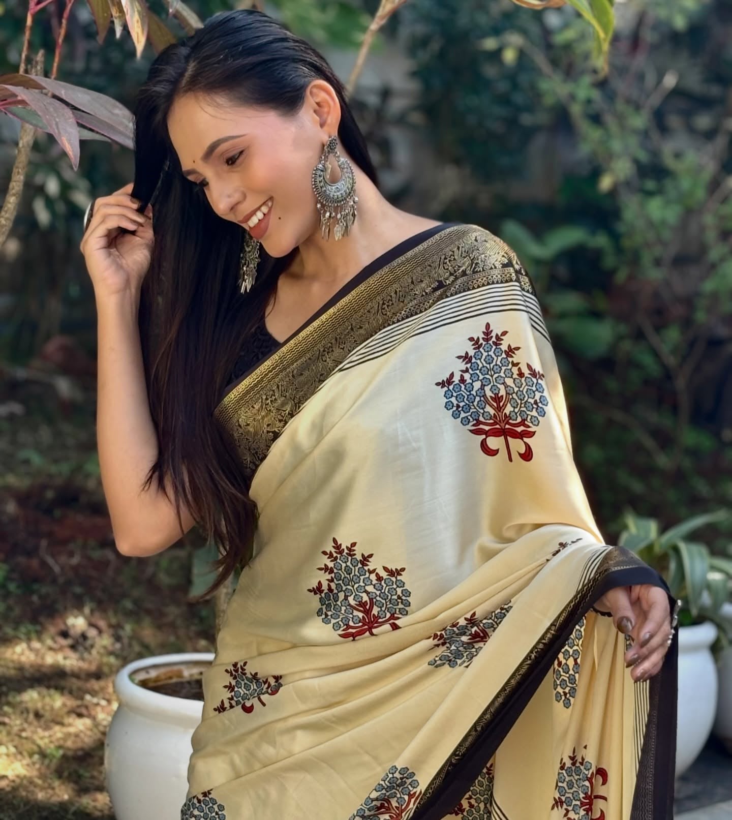 Buy MySilkLove Wheat Cream and Black Printed Satin Crepe Silk Saree Online