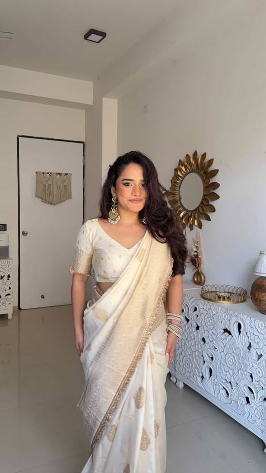 Buy MySilkLove Floral White Woven Banarasi Satin Silk Saree Online