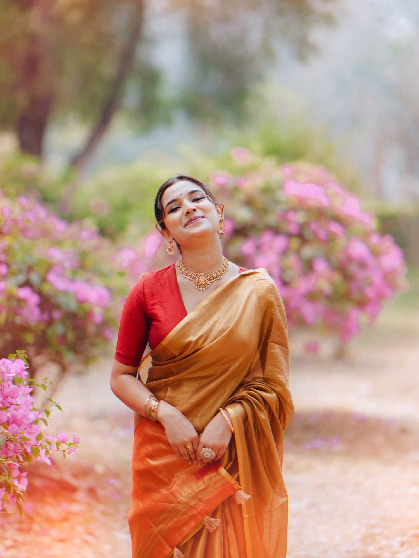 Buy MySilkLove Luxury Gold Handloom Tissue Saree Online