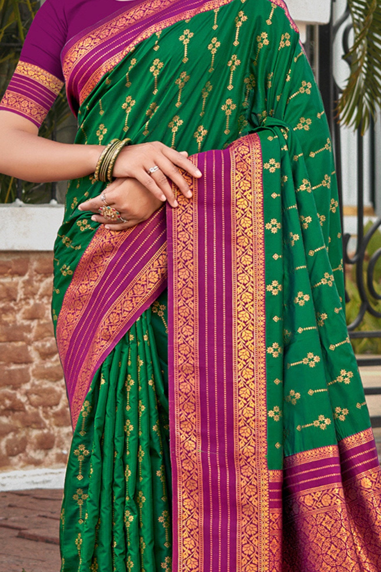 Buy MySilkLove County Green and Purple Woven Banarasi Saree Online