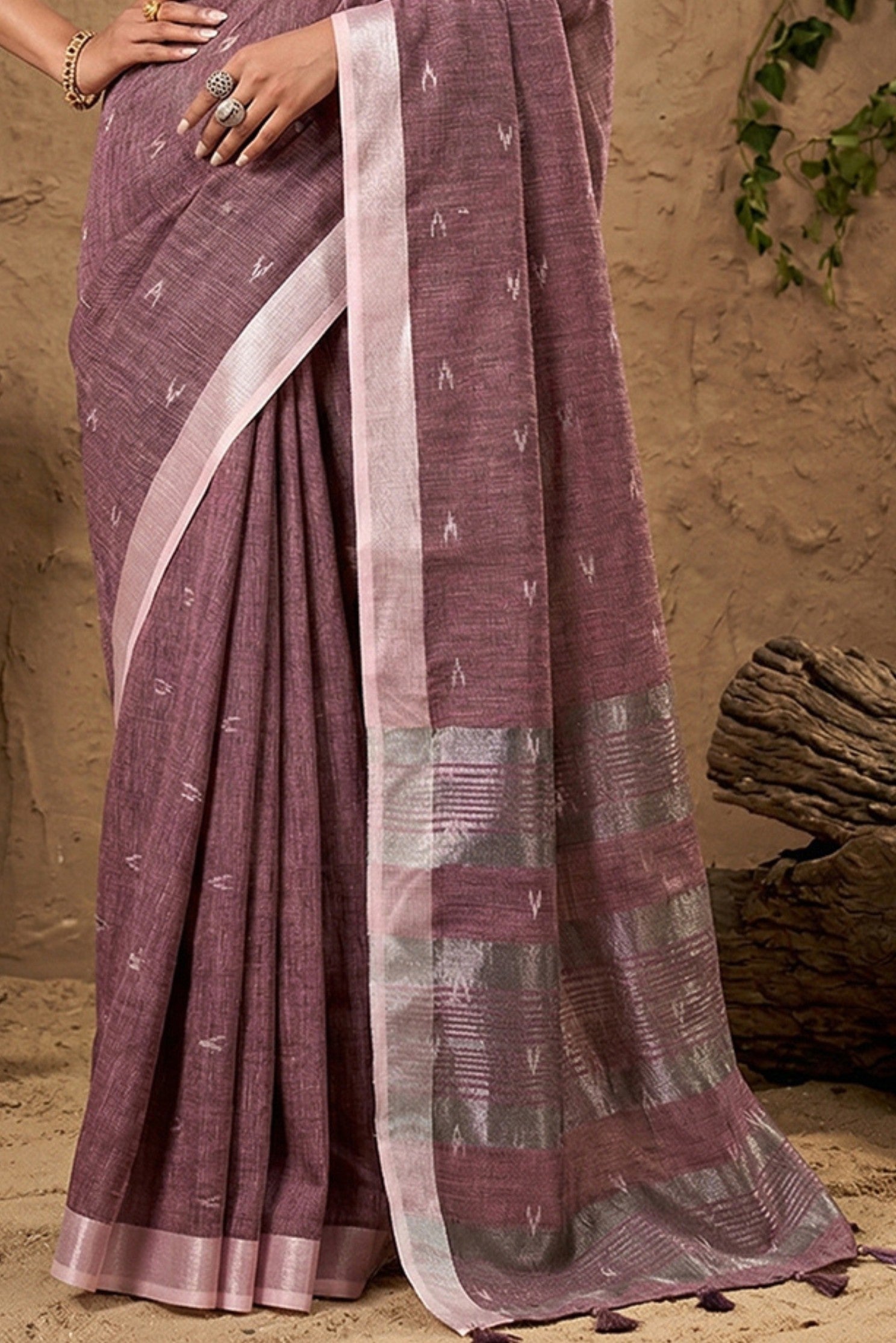 Buy MySilkLove Mauve Purple Woven Linen Cotton Saree Online
