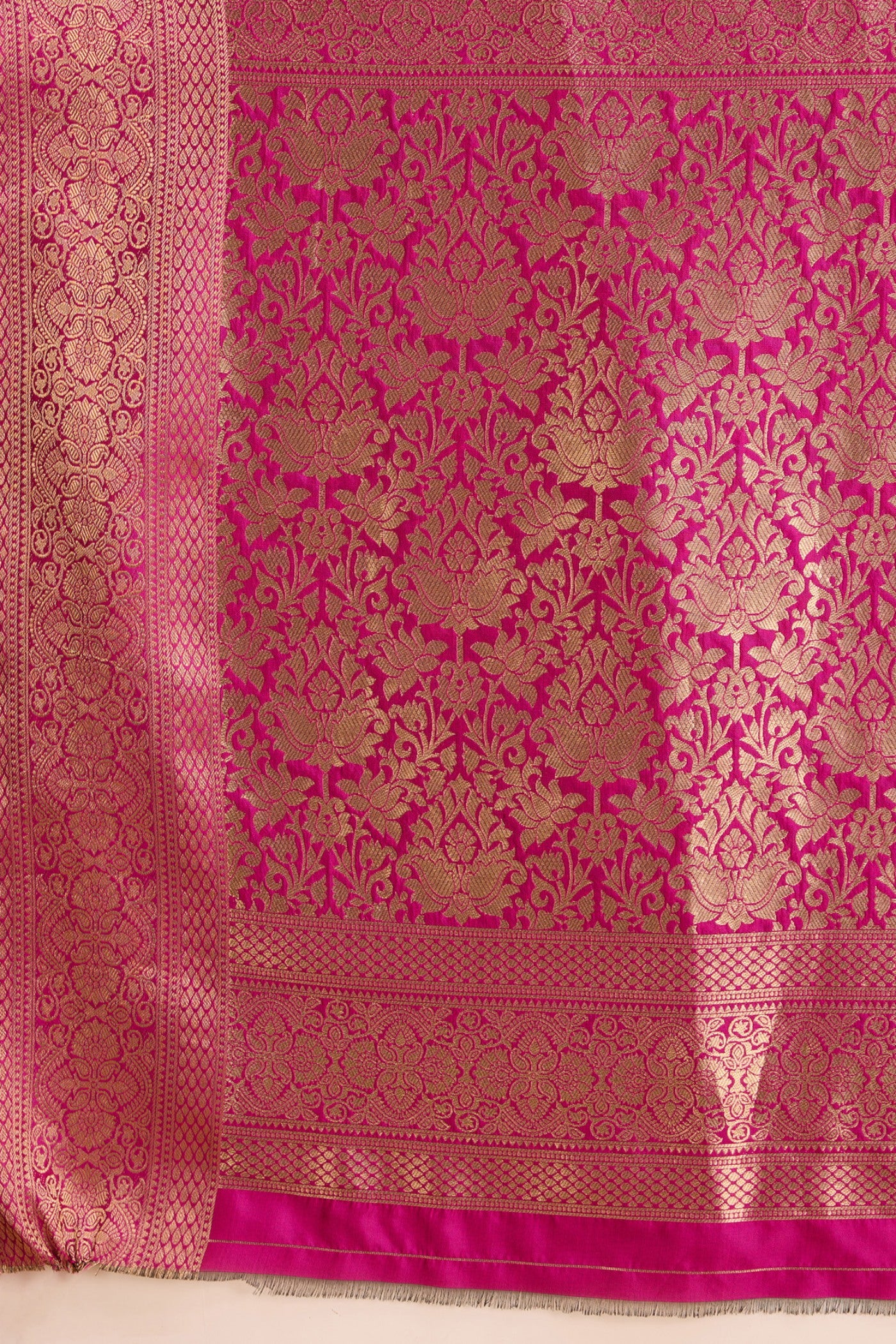 Buy MySilkLove Knockout Pink Woven Banarasi Saree Online