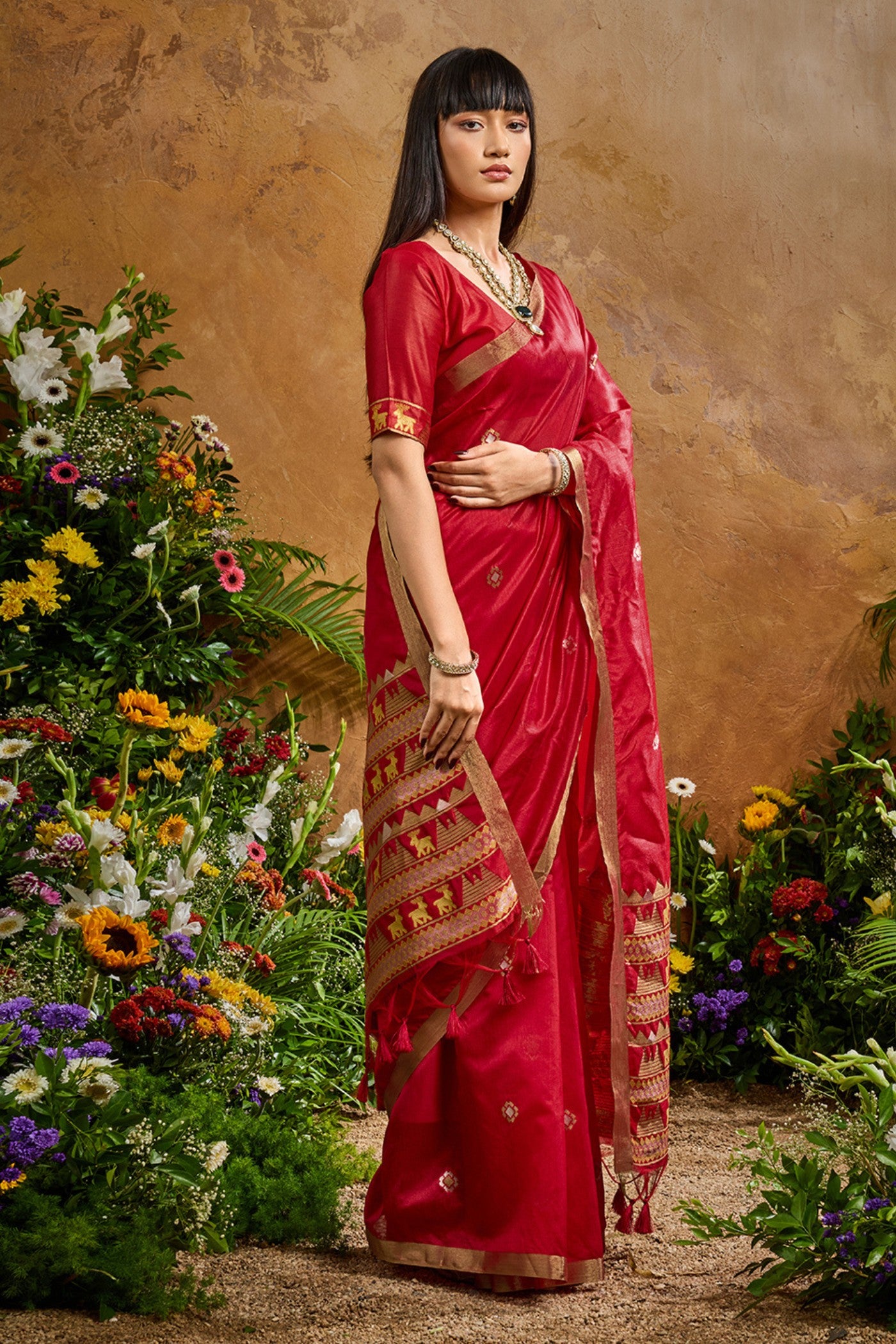 Buy MySilkLove Spine Red Tussar Handloom Silk Saree Online