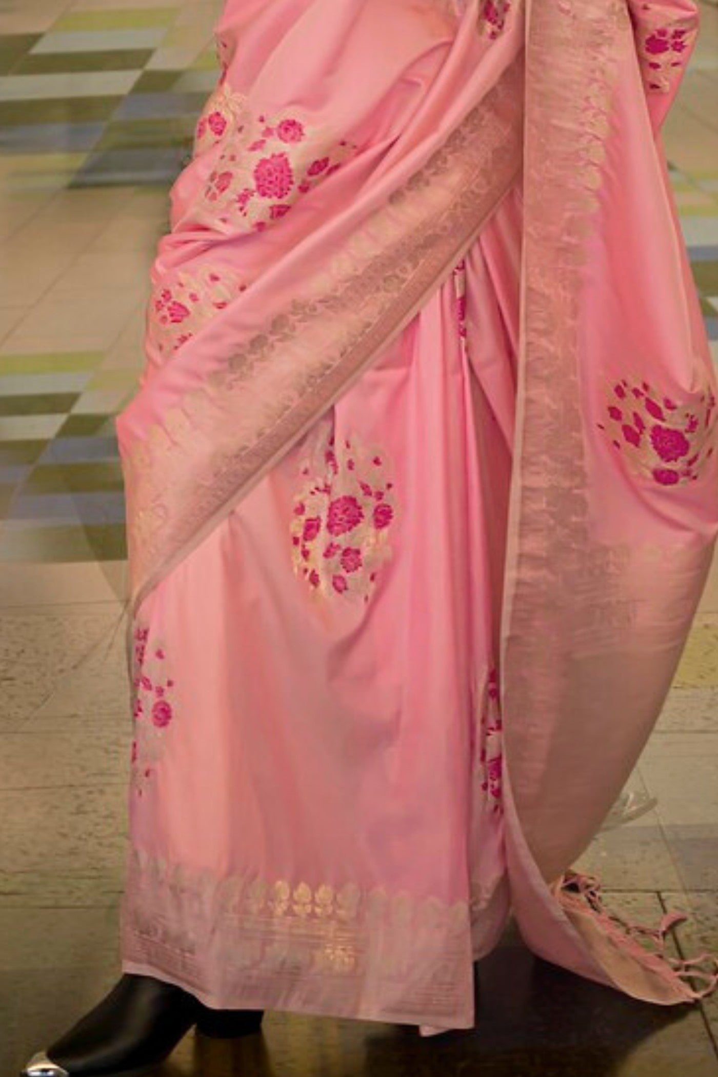 Buy MySilkLove Contessa Pink Handloom Katan Silk Saree Online