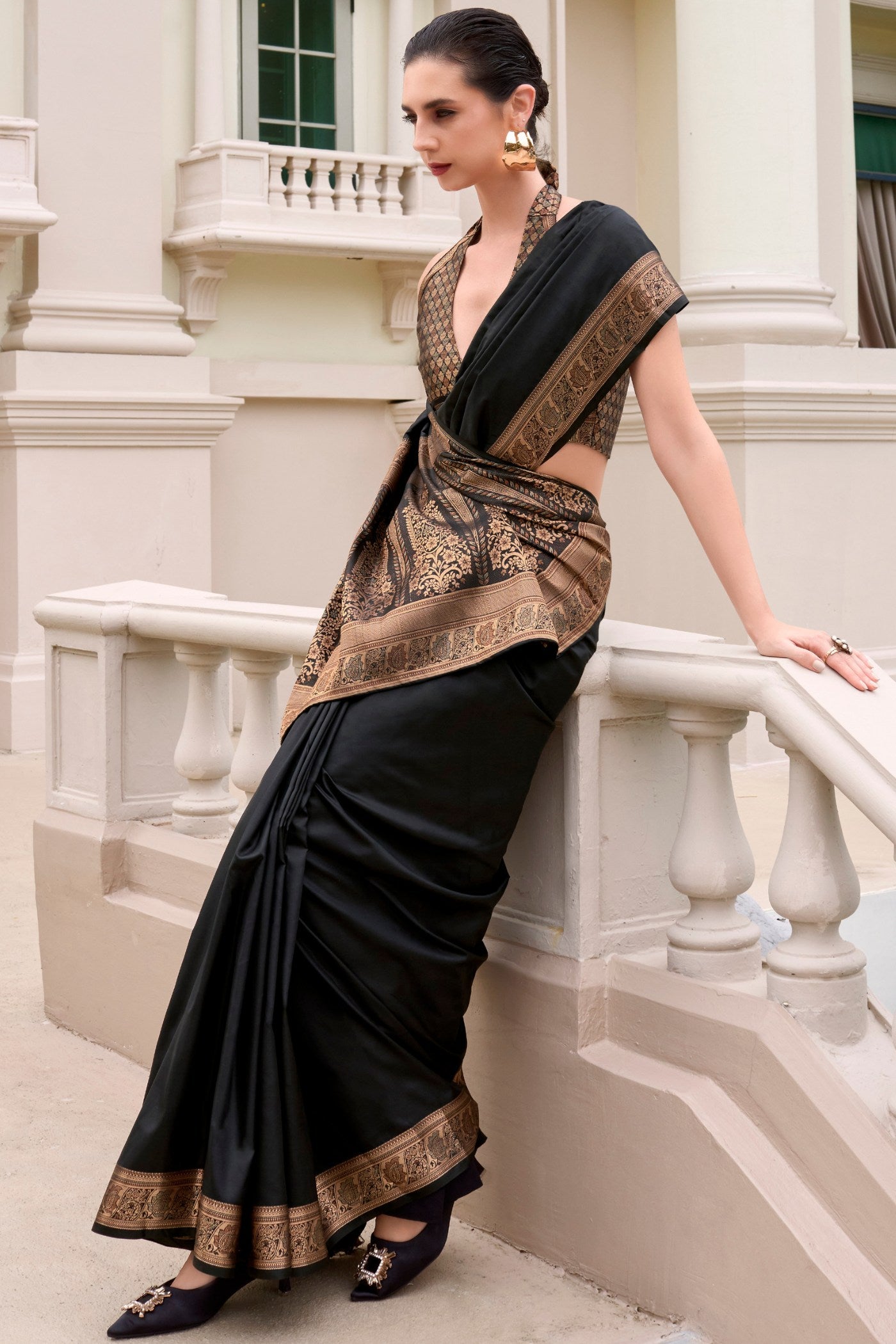 Buy MySilkLove Kobra Black Purple Banarasi Handloom Saree Online