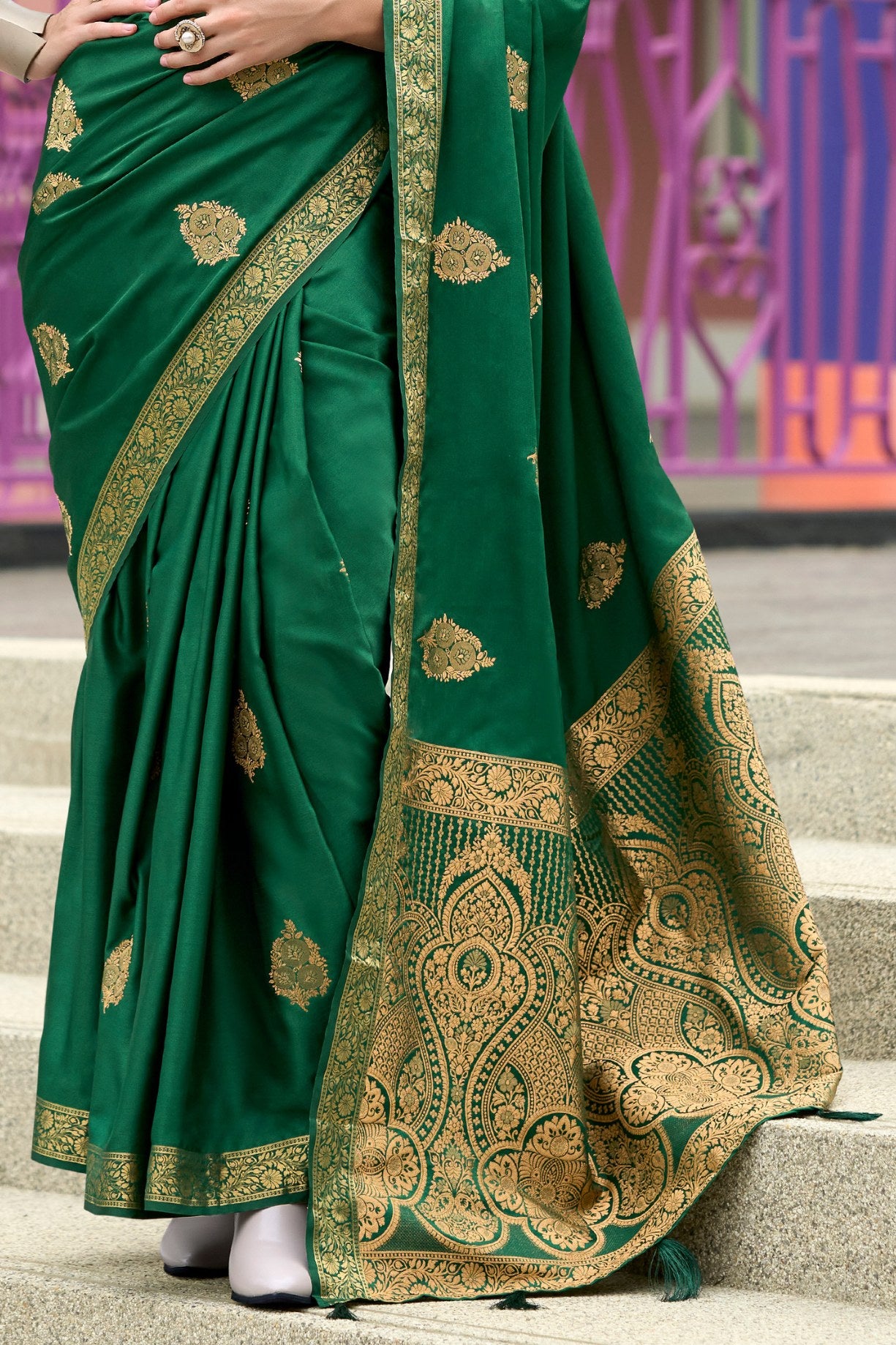 Buy MySilkLove Genoa Green Banarasi Handloom Satin Saree Online