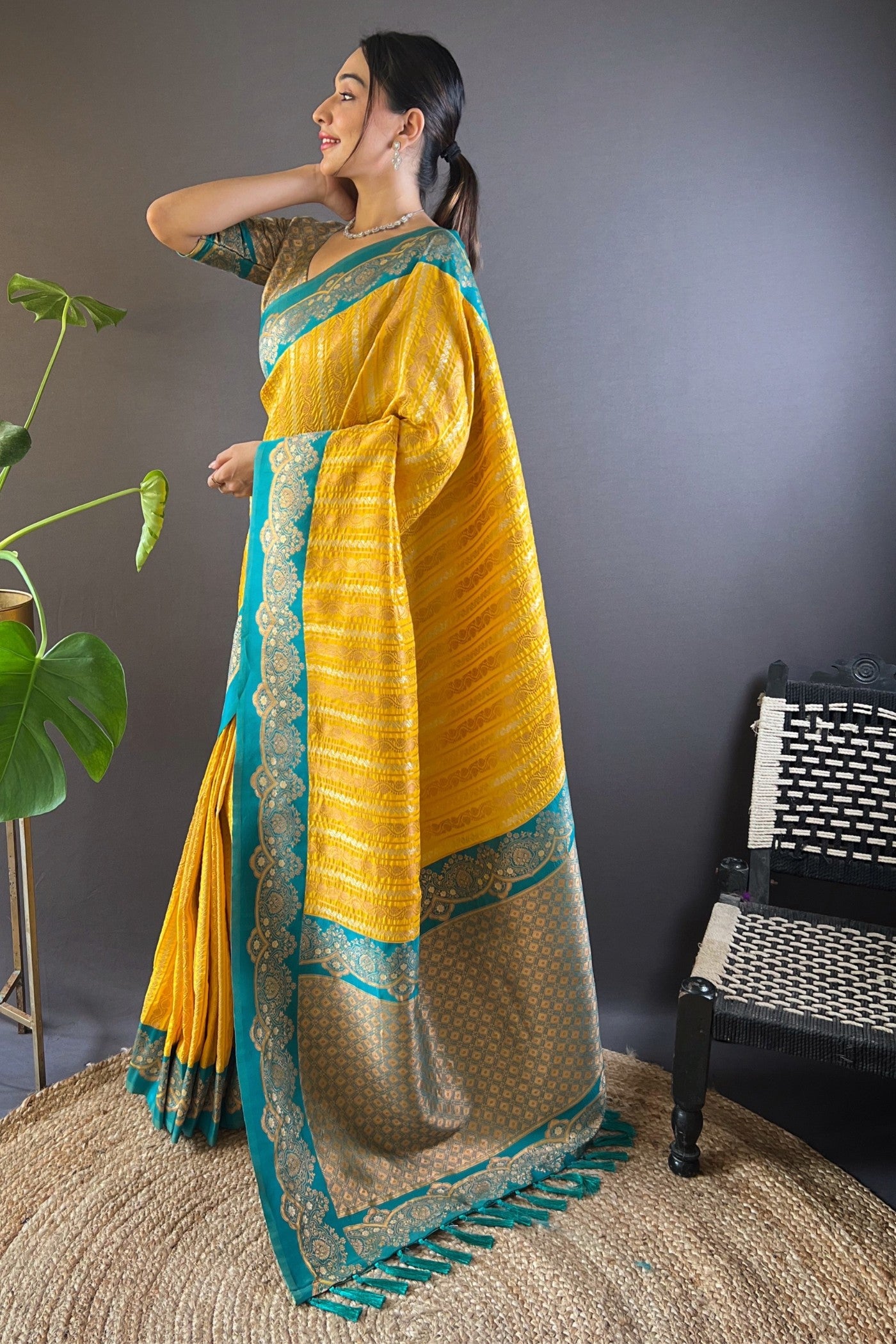 Buy MySilkLove Dixie Yellow Zari Woven Banarasi Saree Online