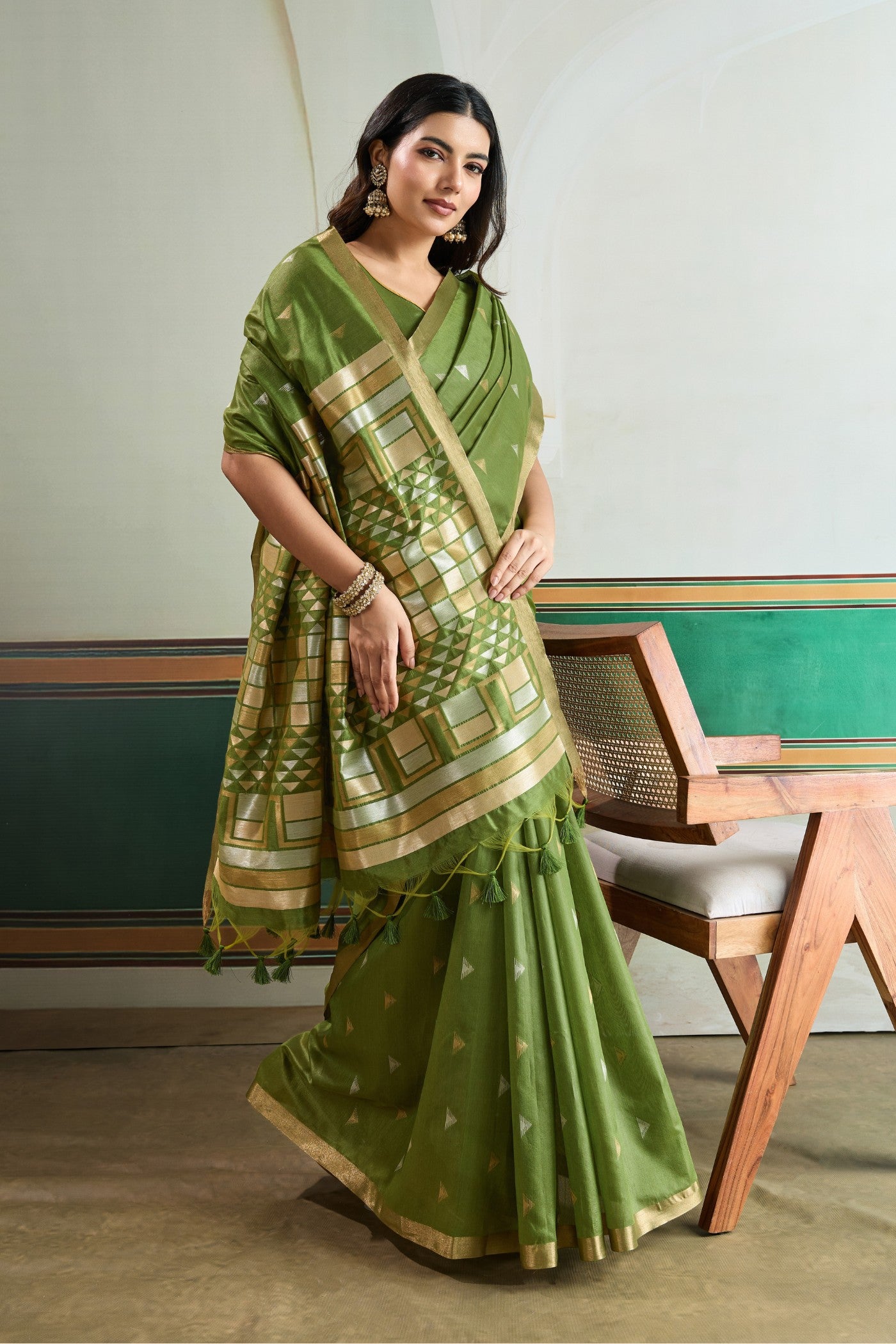 Buy MySilkLove Honeydew Green Tussar Handloom Silk Saree Online