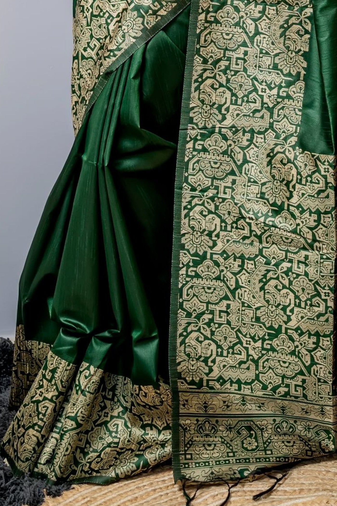 Buy MySilkLove Forest Green Banarasi Handloom Raw Silk Saree Online