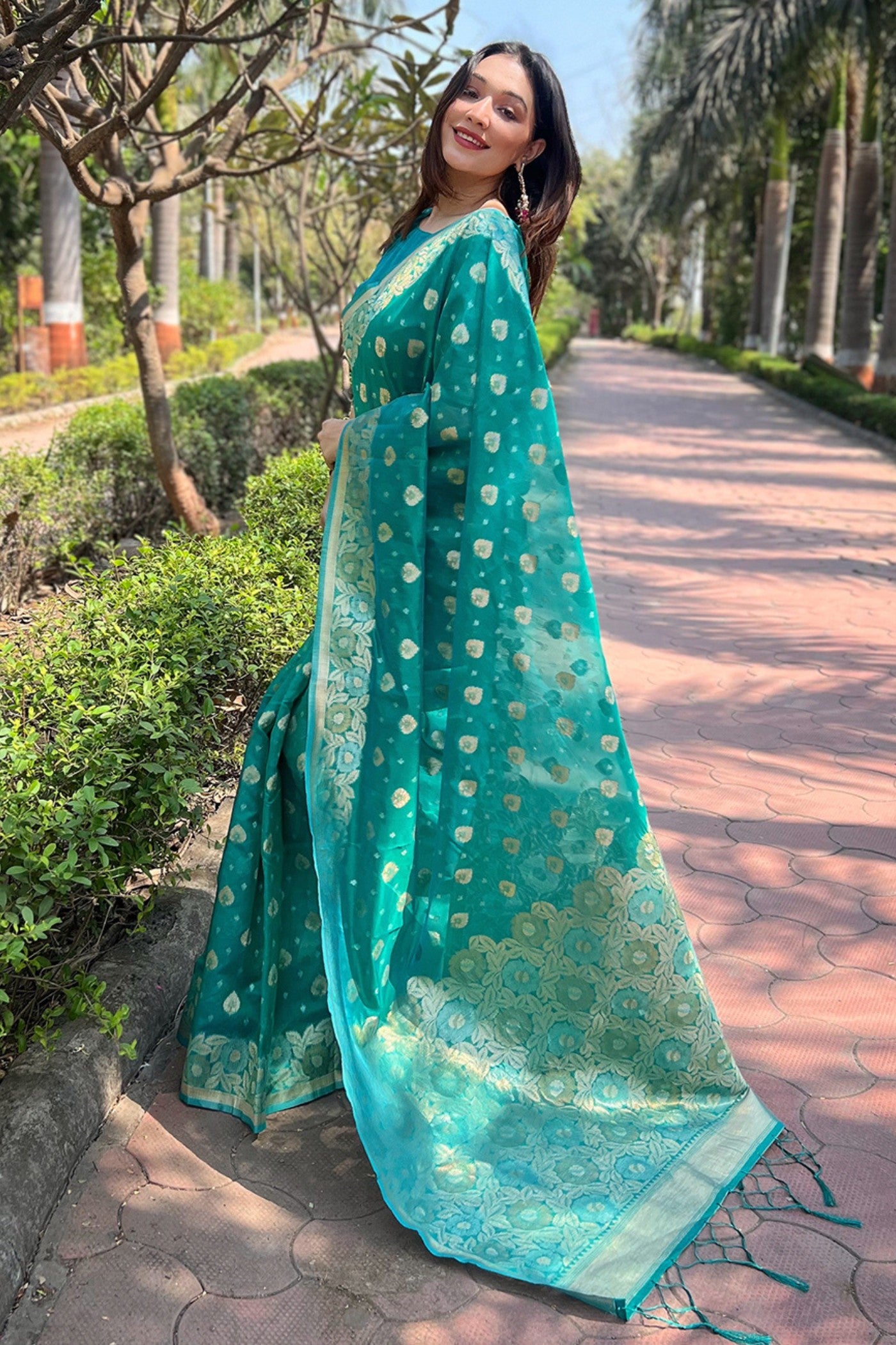 Buy MySilkLove Summer Green Zari Woven Organza Saree Online