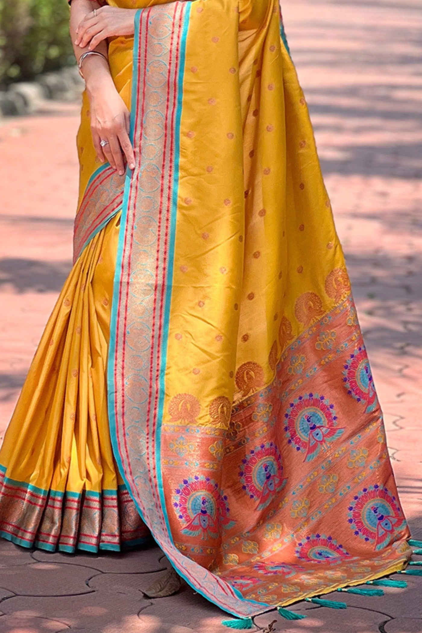 Buy MySilkLove Daisy Yellow Zari Woven Paithani Saree Online