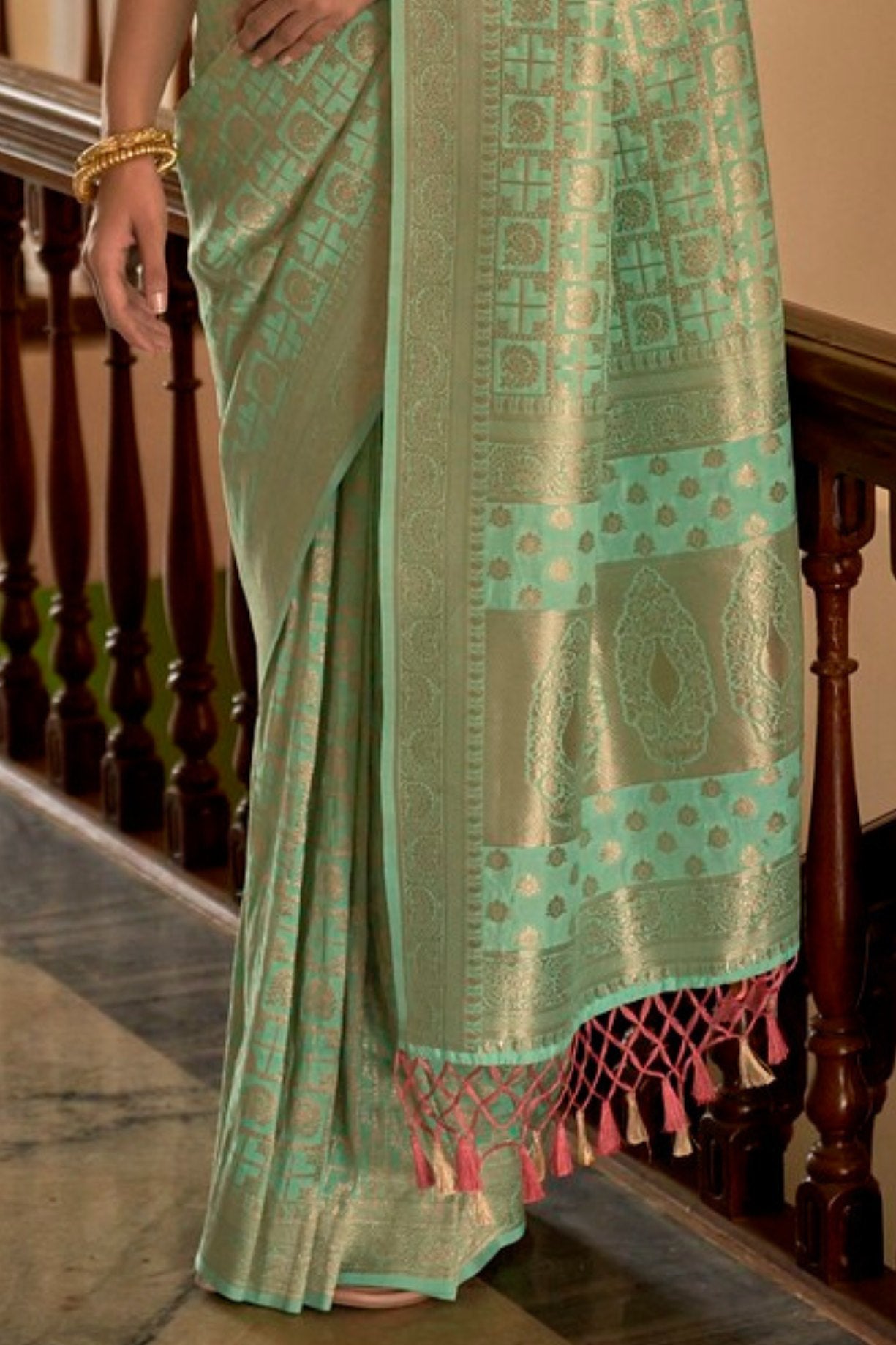 Buy MySilkLove Thistle Green Zari Woven Banarasi Saree Online