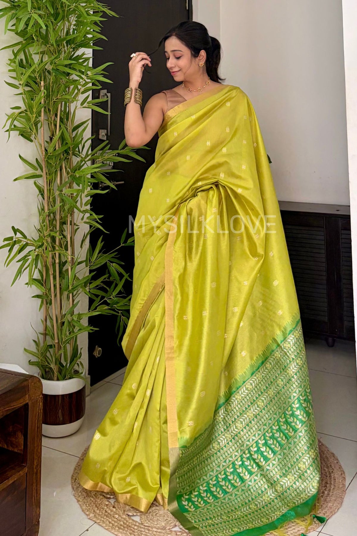 Buy MySilkLove Spring Green Tussar Handloom Silk Saree Online