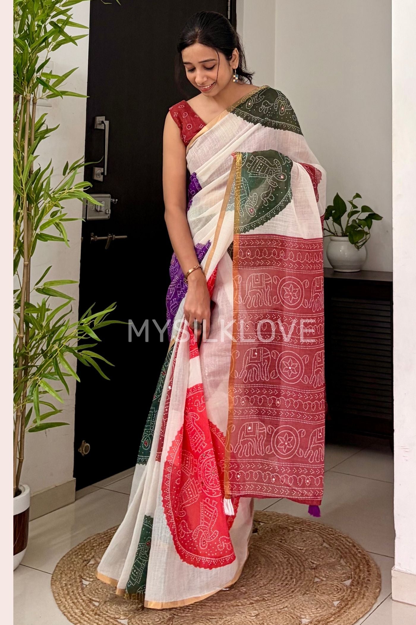 Buy MySilkLove Multicolor White Linen Bandhani Saree with Mirror Work Online