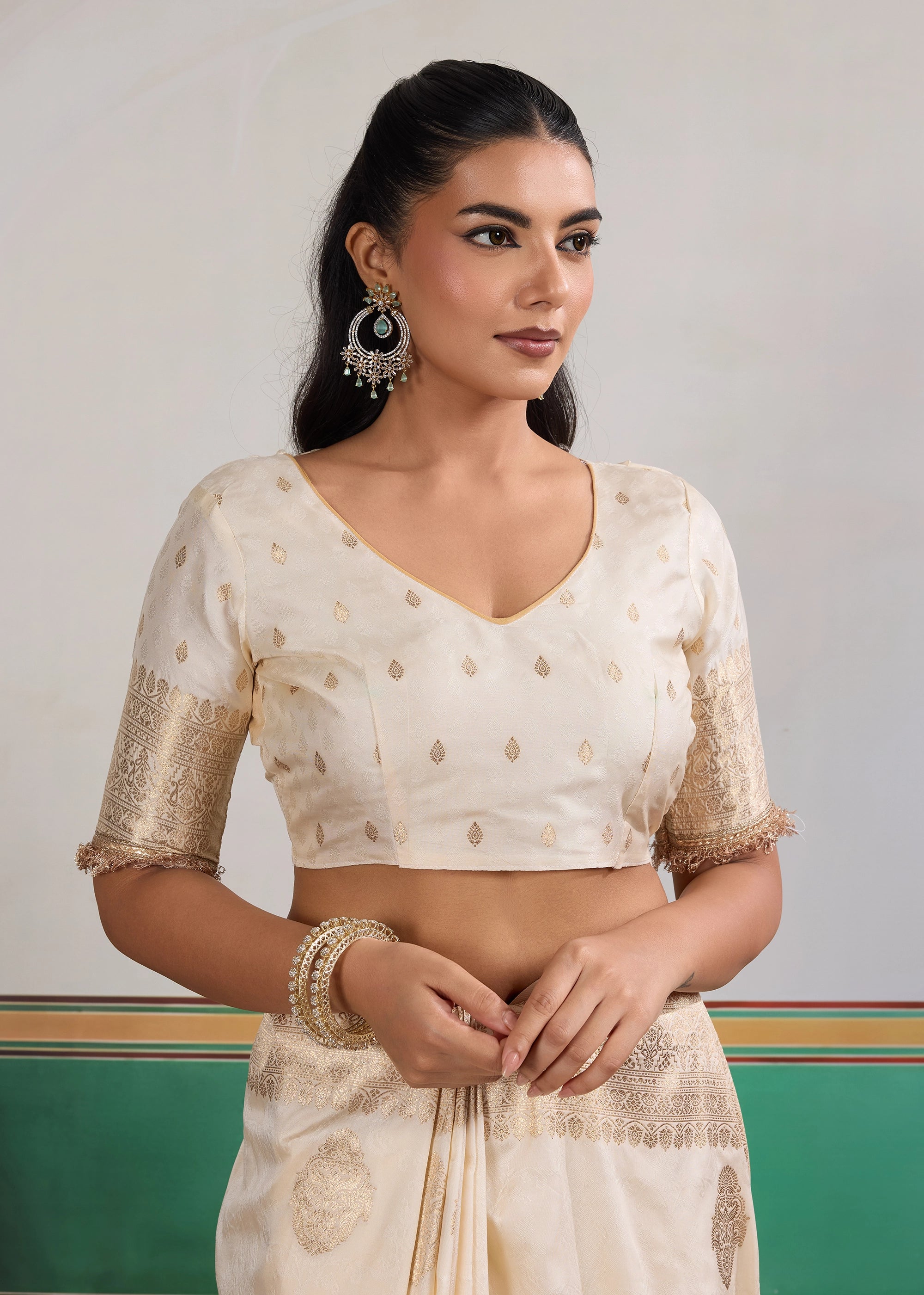 Buy MySilkLove Floral White Woven Banarasi Satin Silk Saree Online