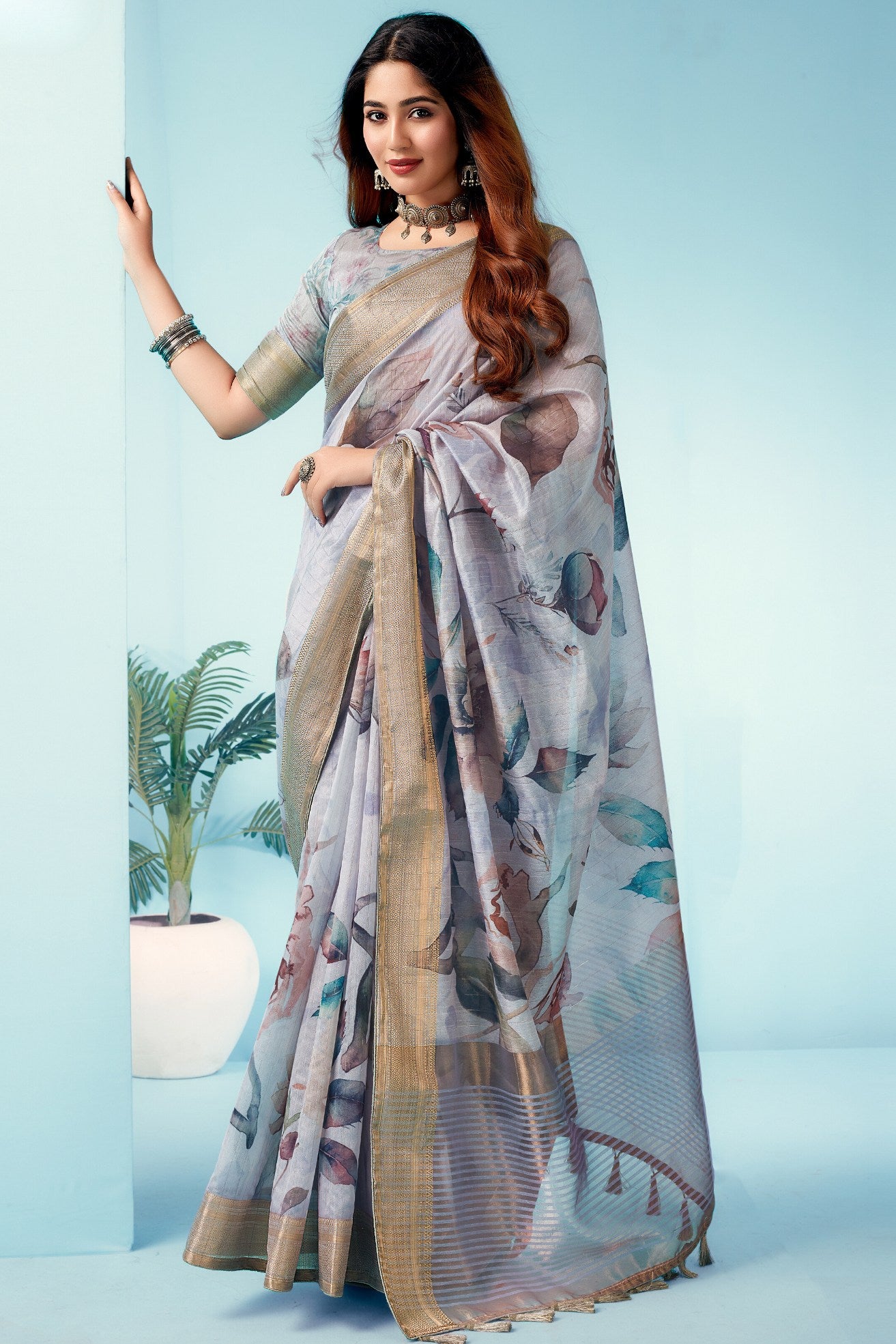 Buy MySilkLove Gull Grey Floral Linen Saree Online