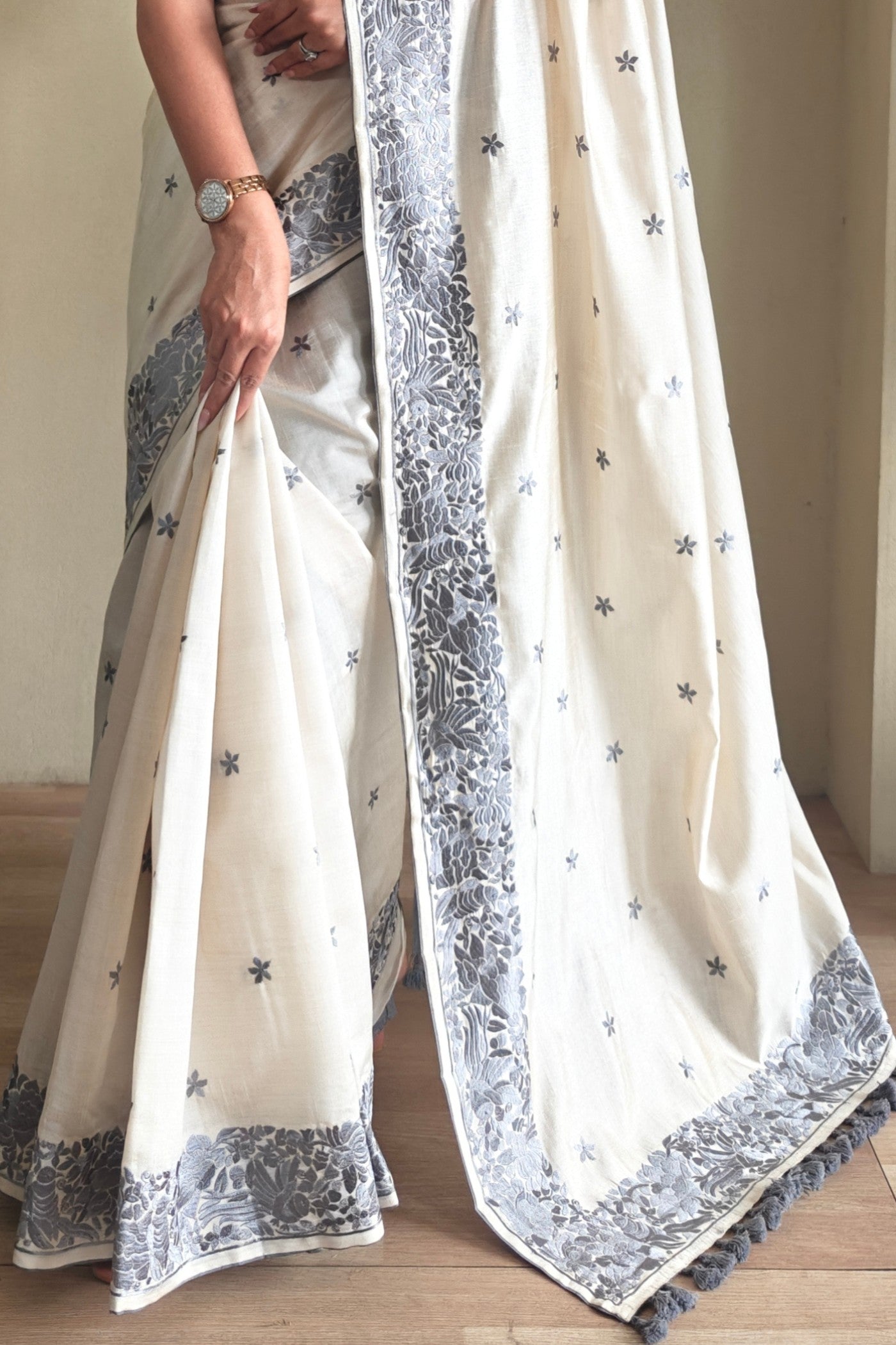 Buy MySilkLove Cloud White Tussar Silk Saree Online