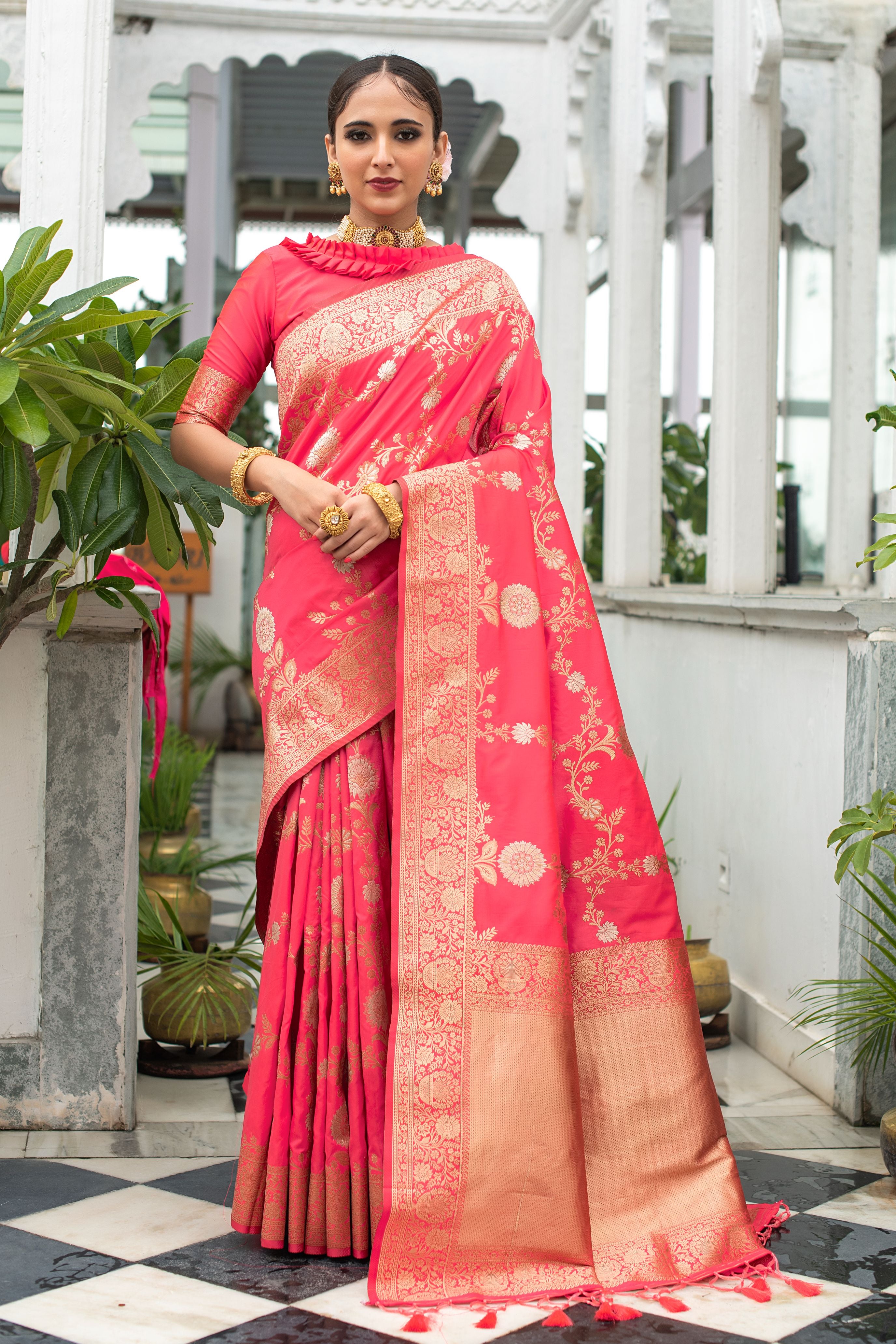 Buy MySilkLove Fiery Rose Pink Woven Banarasi Silk Saree Online