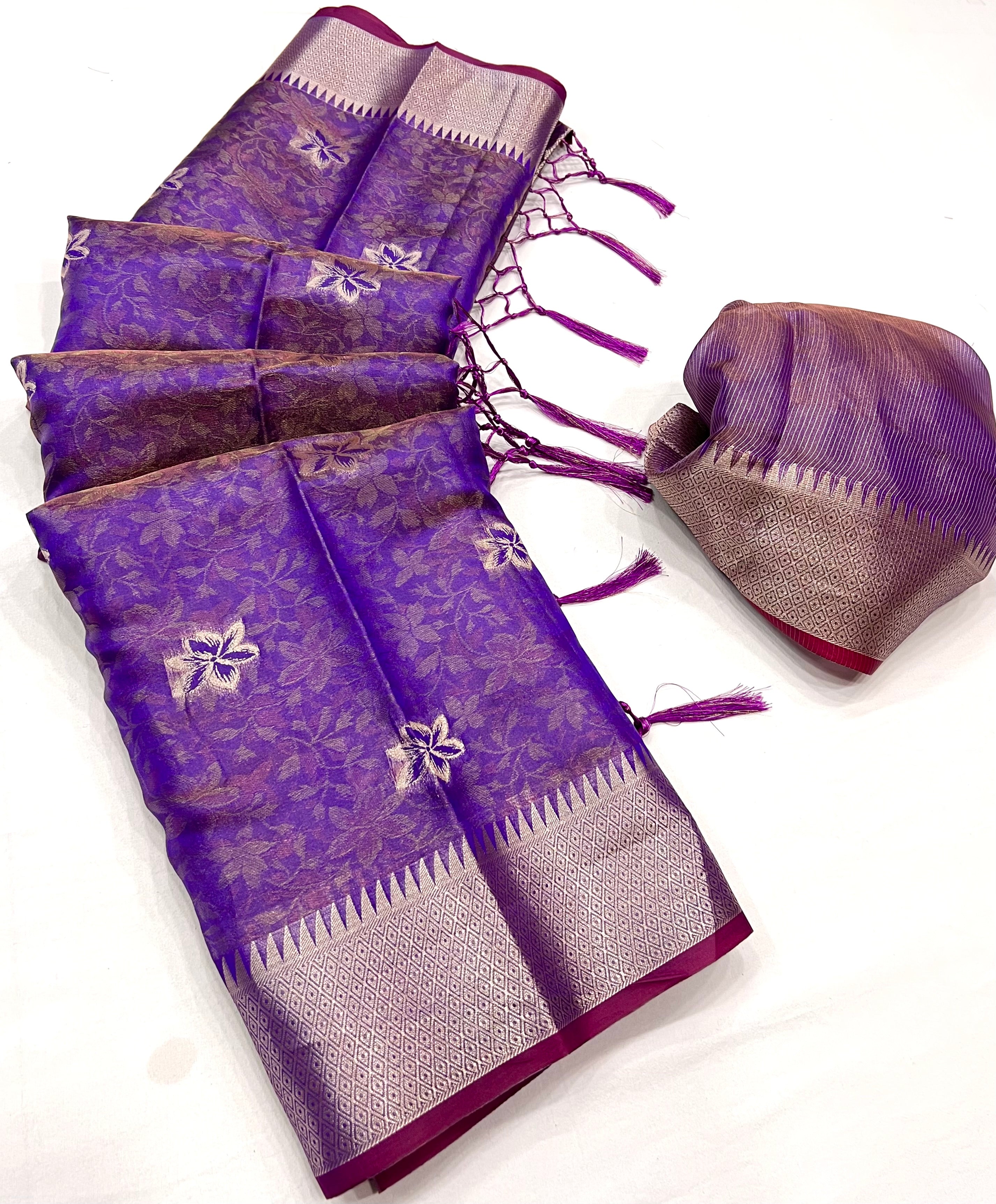 Buy MySilkLove Razzmic Berry Purple Dual Tone Banarasi Organza Silk Saree Online