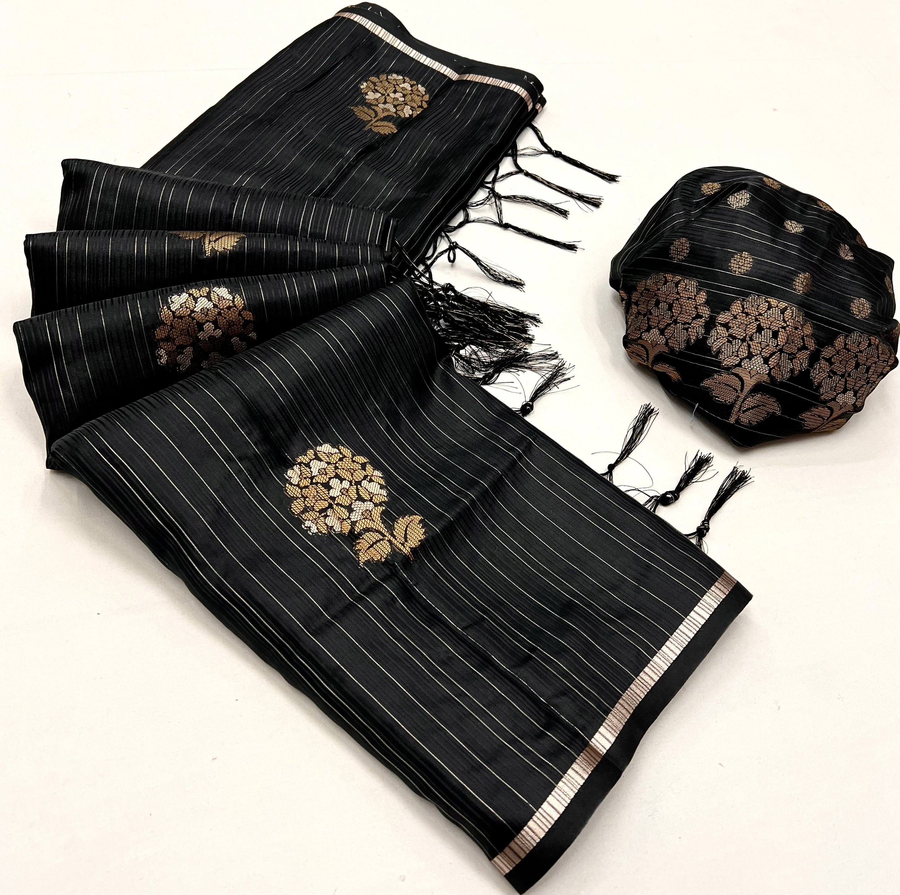 Buy MySilkLove Tundora Black Woven Banarasi Satin Silk Saree Online