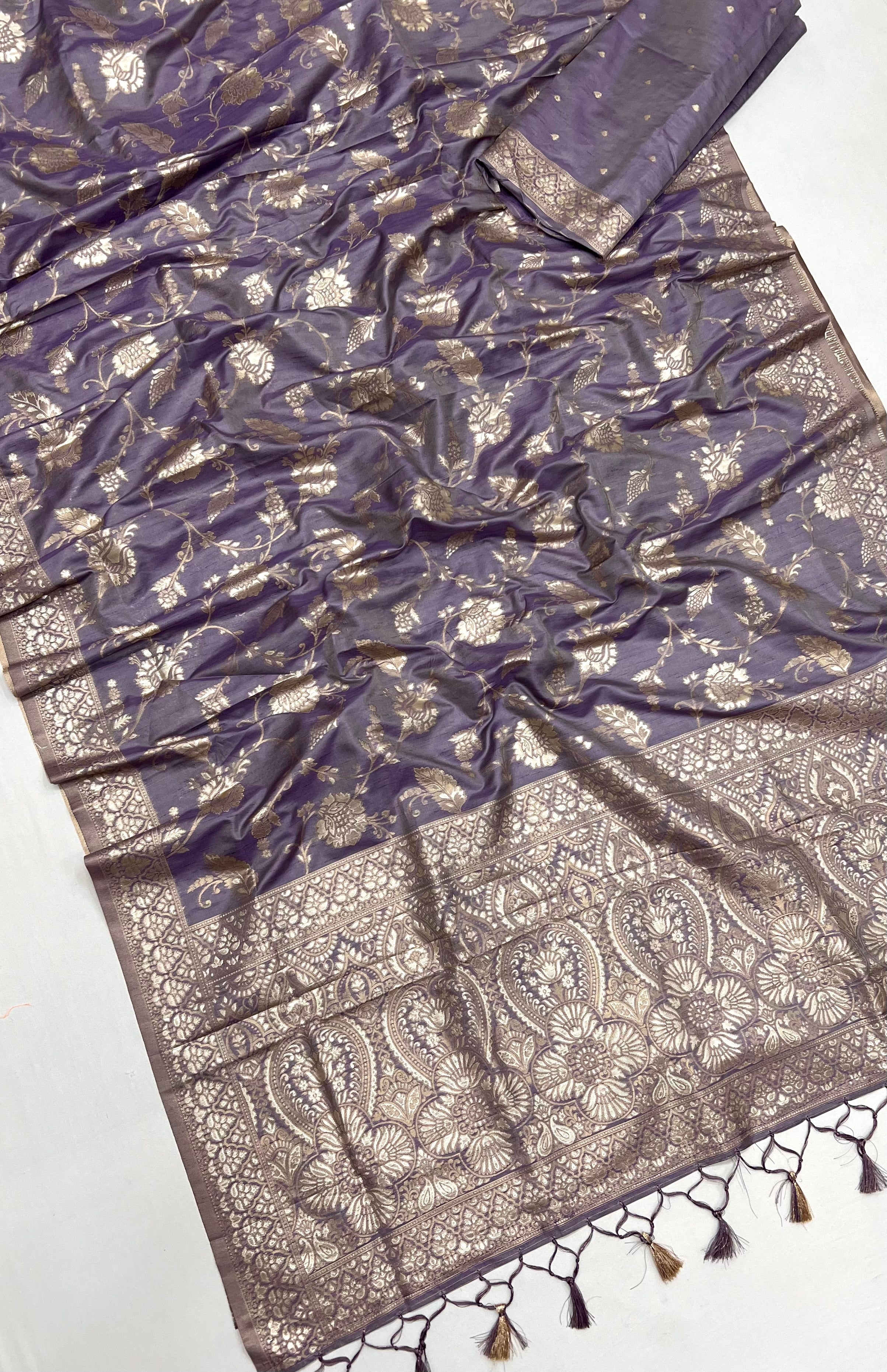 Buy MySilkLove Gull Gray Purple Zari Woven Banarasi Saree Online