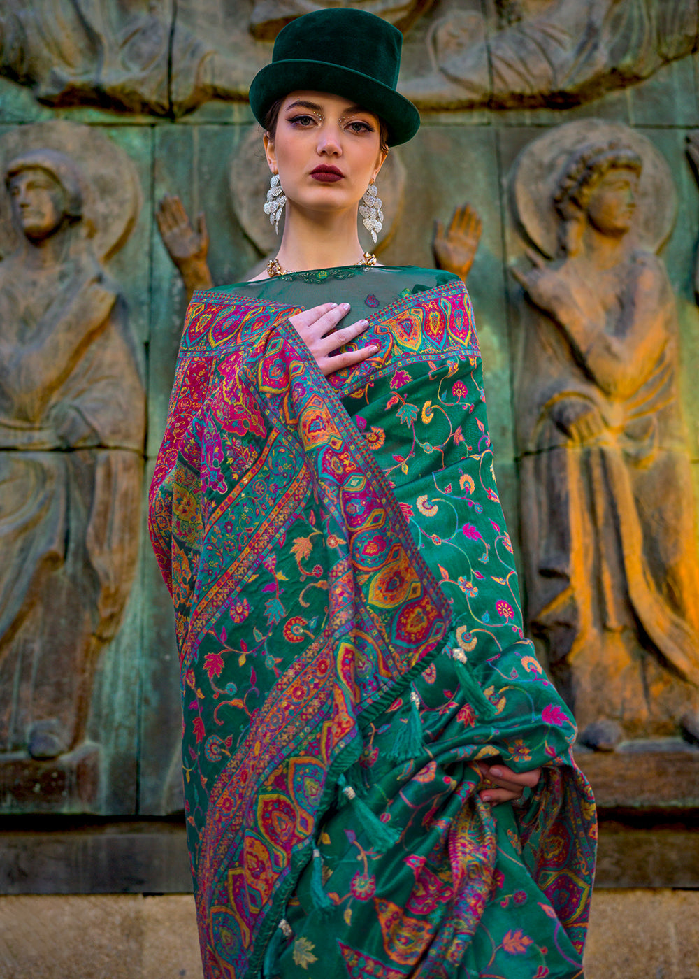 Buy MySilkLove Oracle Green Jamawar Woven Organza Silk Saree Online