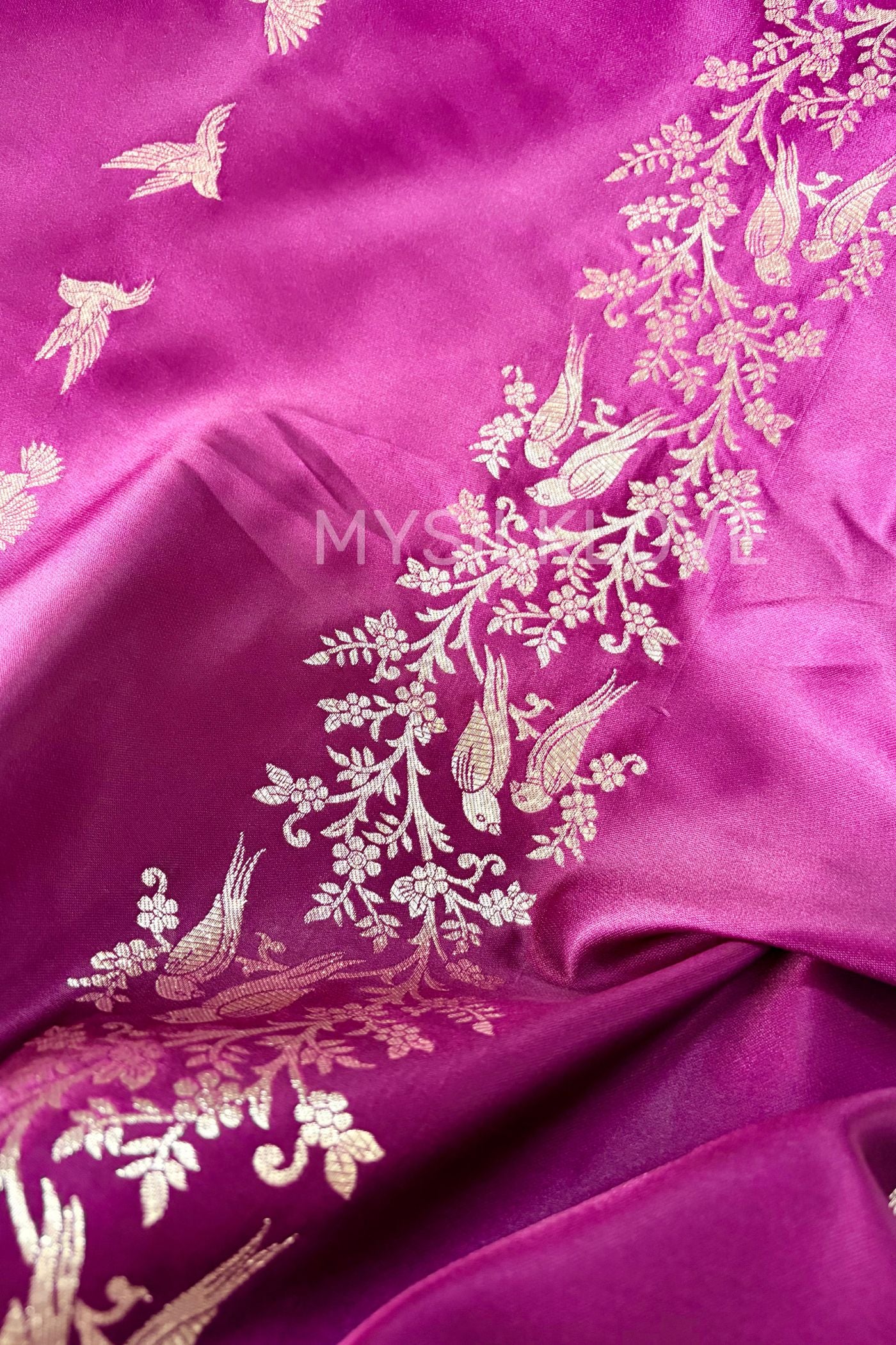 Buy MySilkLove Violaine Purple Handloom Satin Silk Saree Online