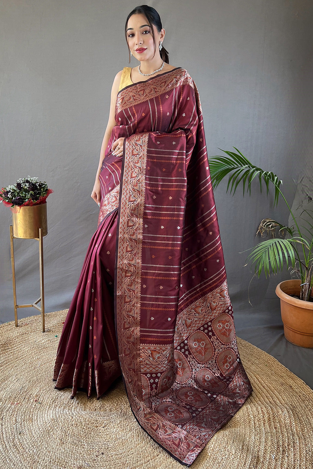 Buy MySilkLove Cannon Maroon Zari Woven Banarasi Saree Online