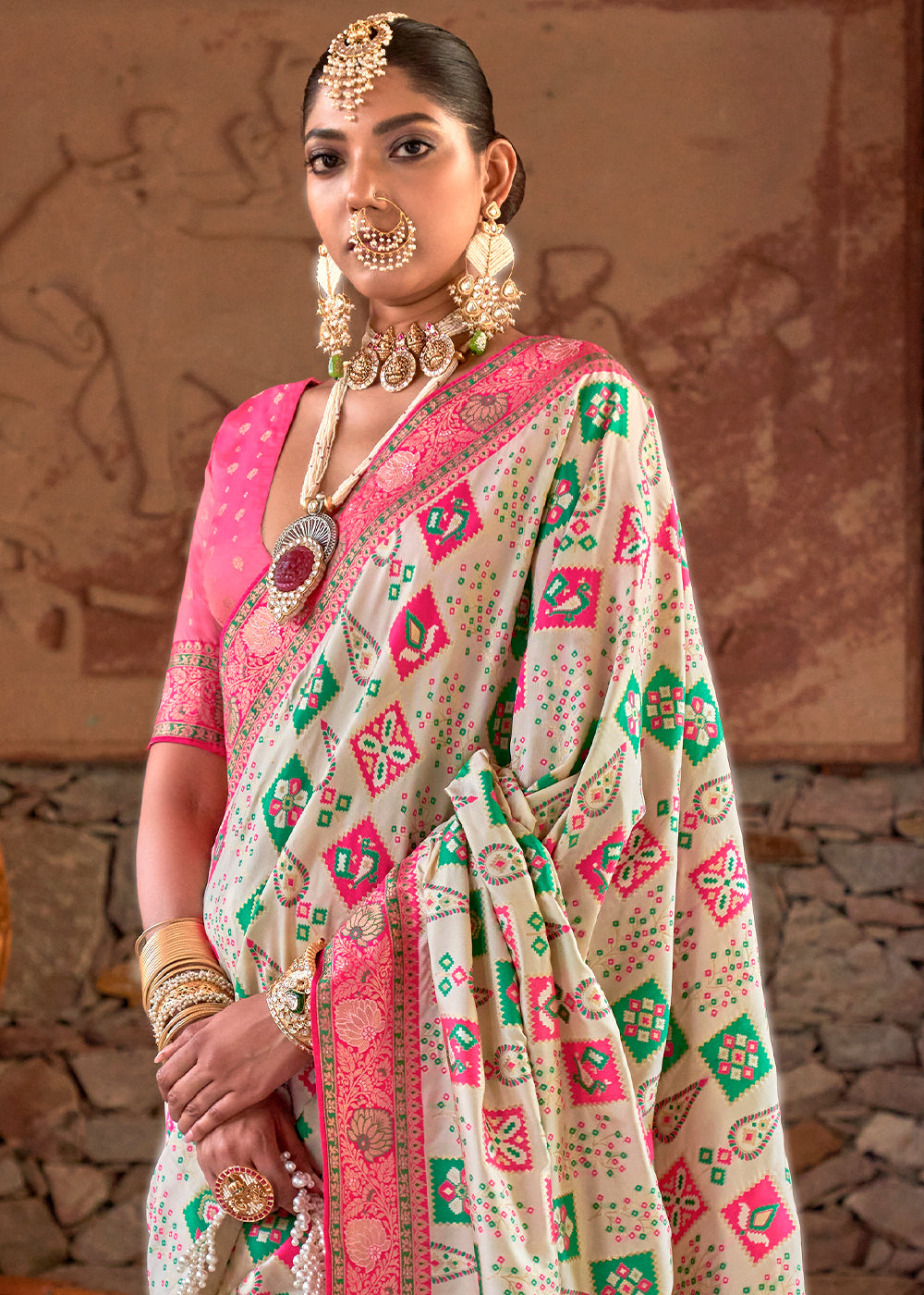 Buy MySilkLove Snow White and Pink Woven Banarasi Saree Online