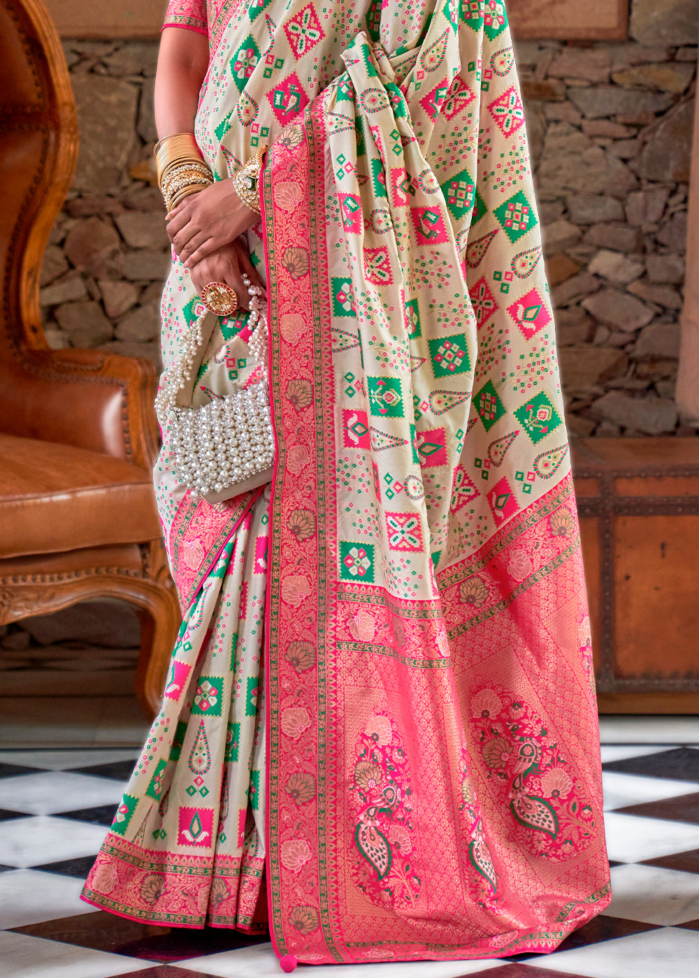 Buy MySilkLove Snow White and Pink Woven Banarasi Saree Online