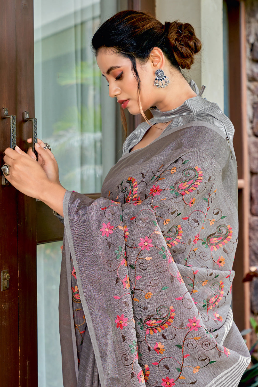 Buy MySilkLove Dusty Grey Handcrafted Linen Saree Online