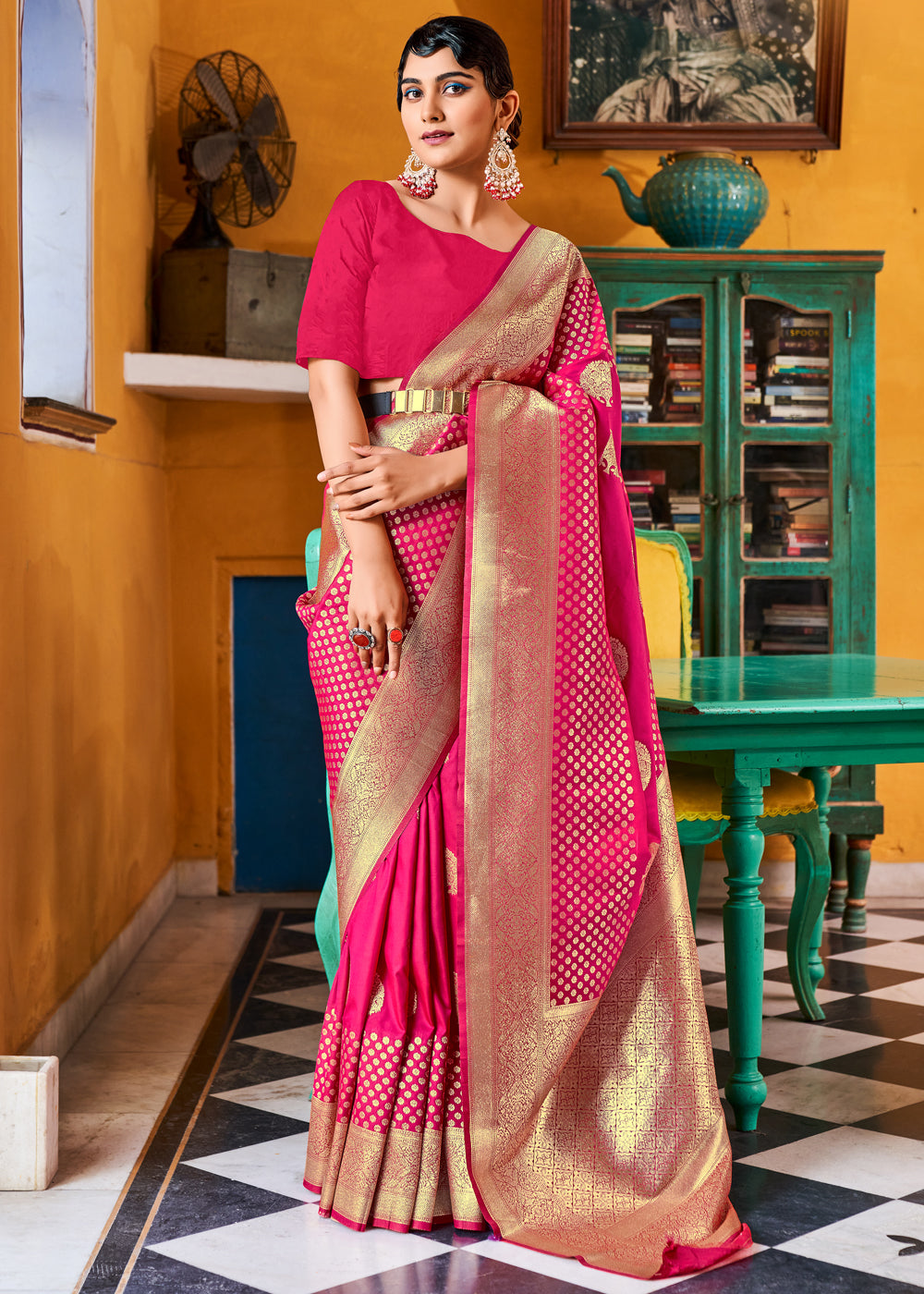 Buy MySilkLove Brink Pink Zari Woven Banarasi Saree Online