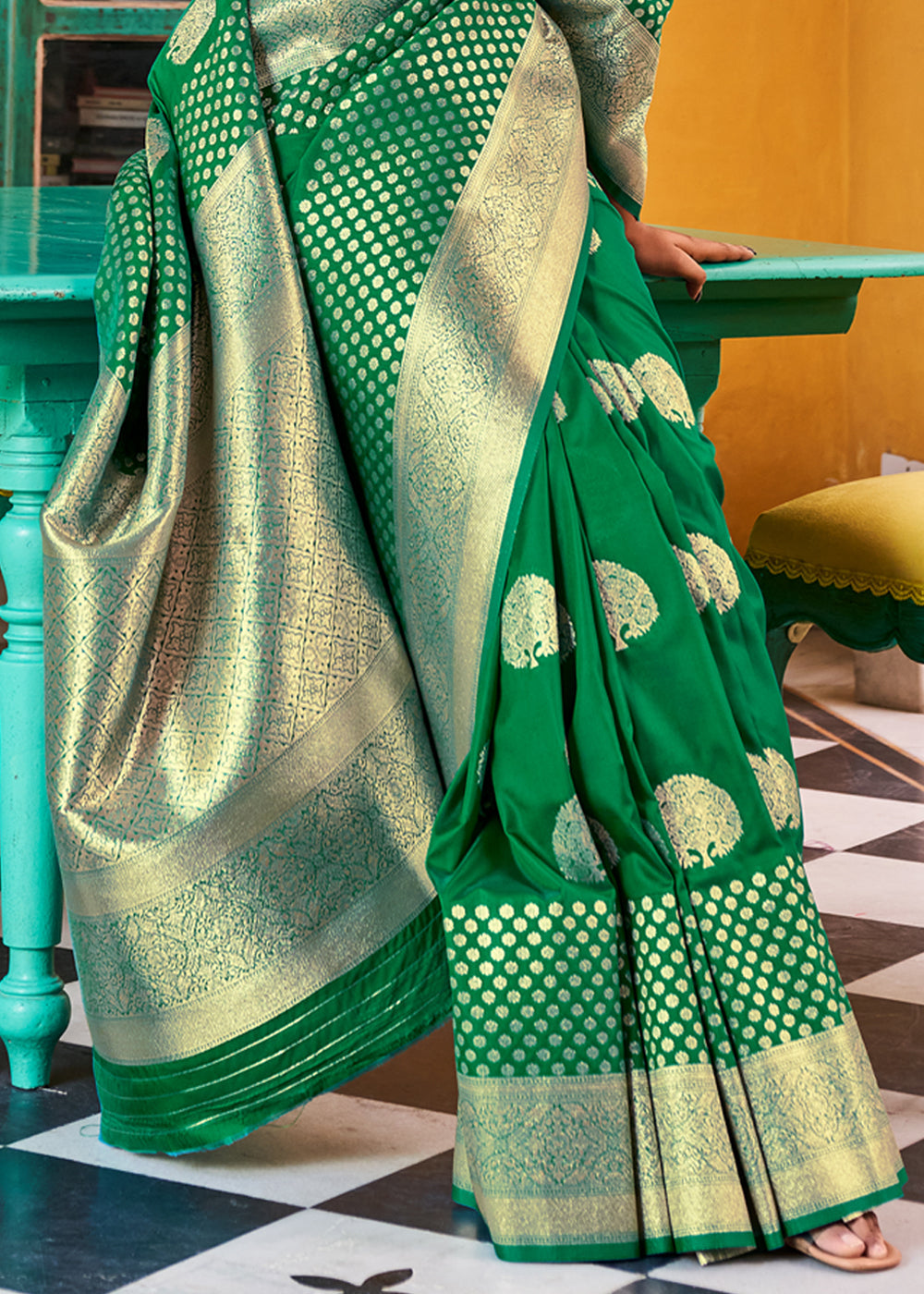 Buy MySilkLove Eucalyptus Green Zari Woven Banarasi Saree Online