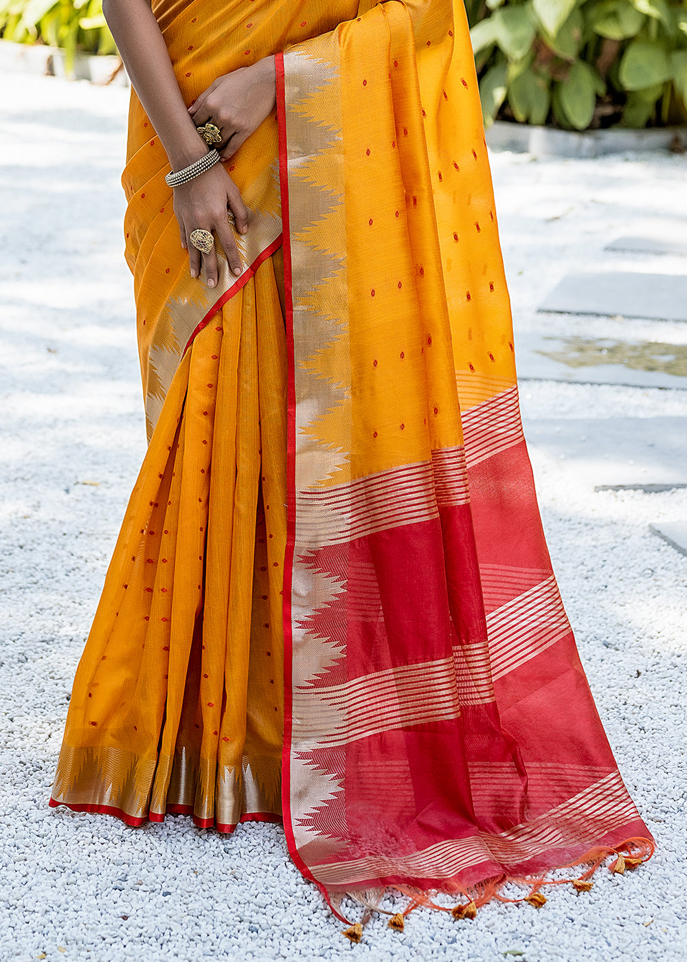 Buy MySilkLove Anzac Yellow Zari Woven Banarasi Raw Silk Saree Online