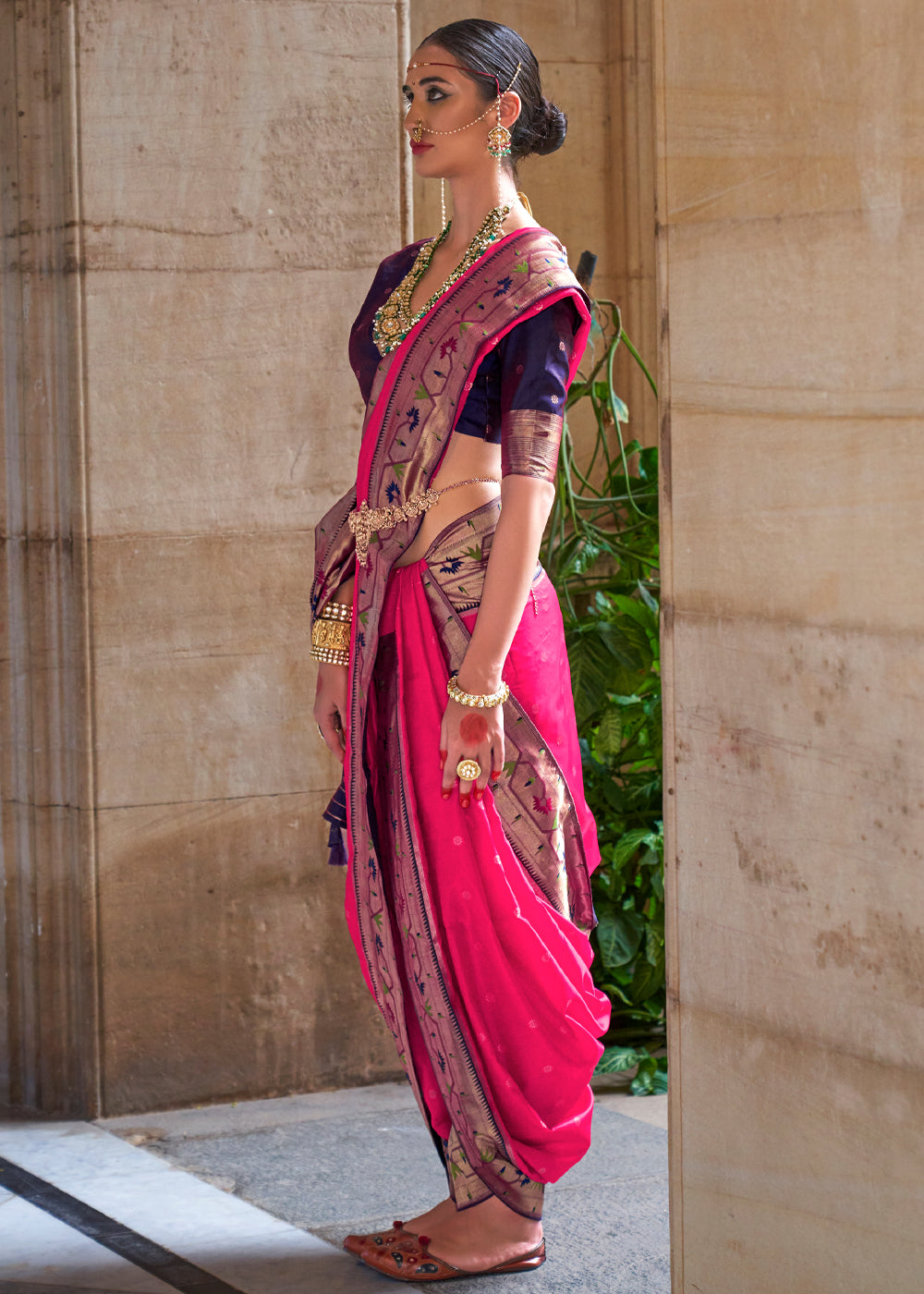 Buy MySilkLove Sasquatch Socks Pink Woven Paithani Silk Saree Online