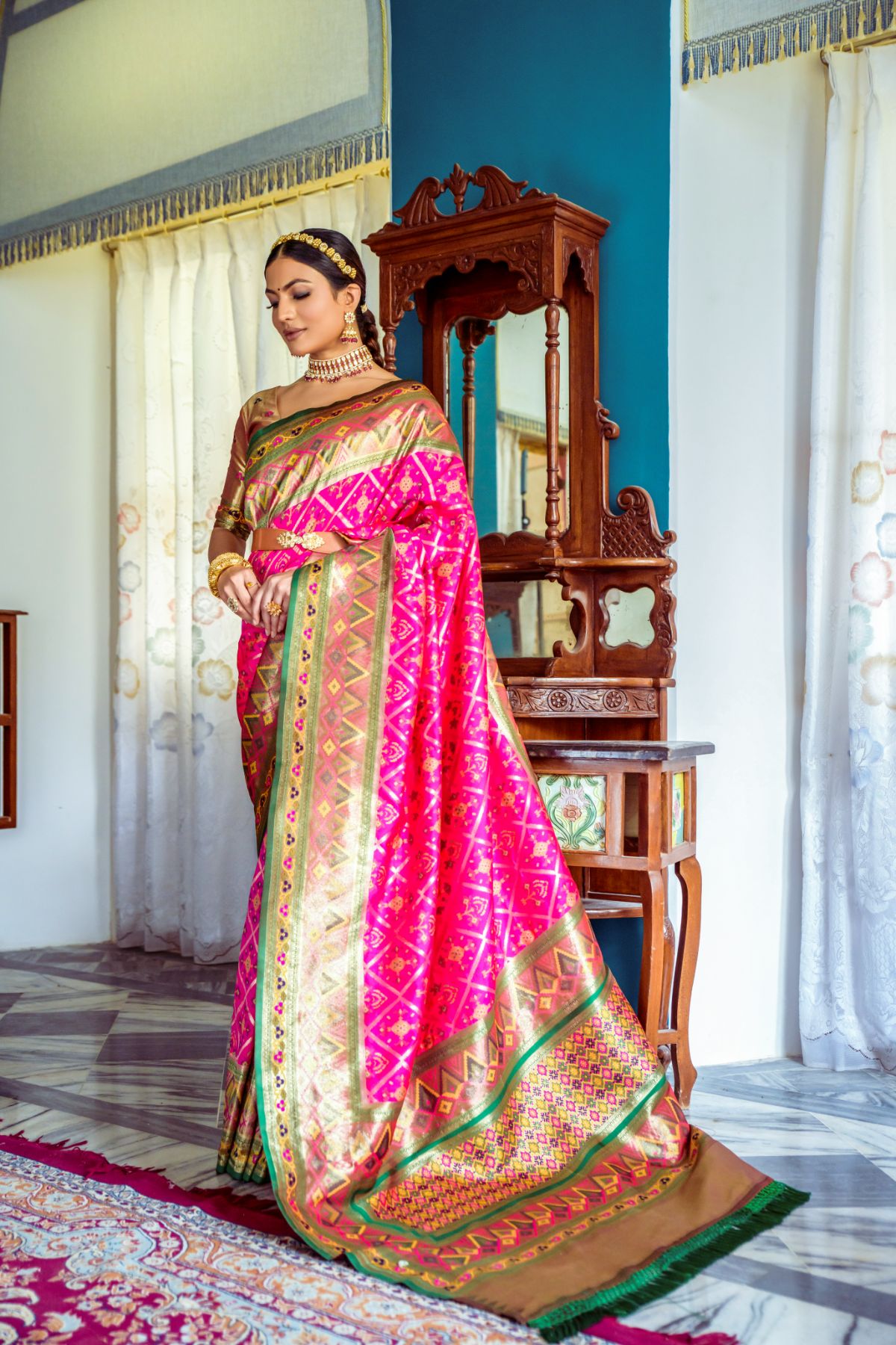 MySilkLove Hollywood Cerise Pink Banarasi Patola Silk Saree