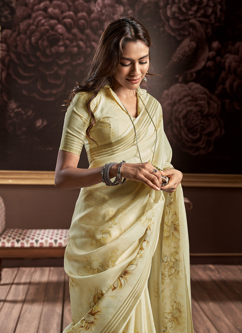 Buy MySilkLove Chino Cream Handloom Silk Digital Printed Saree Online