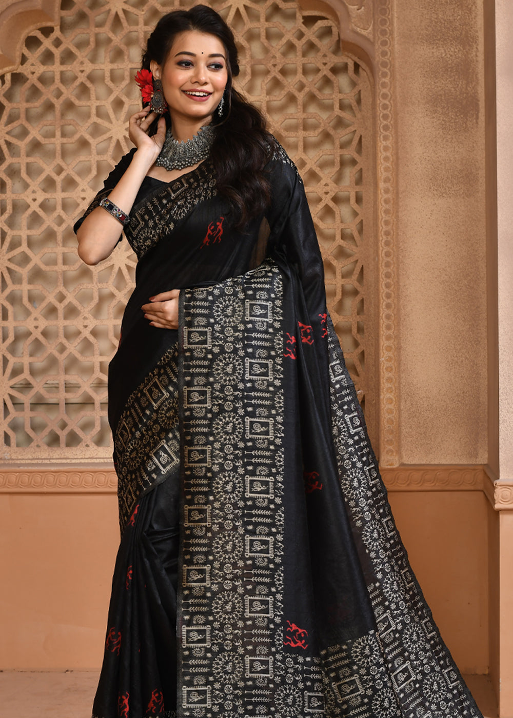 Buy MySilkLove Kelp Black Woven Handloom Pure Cotton Saree Online