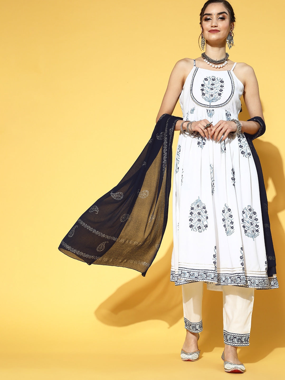 Buy MySilkLove Selago White and Blue Floral Printed Dupatta Set Online