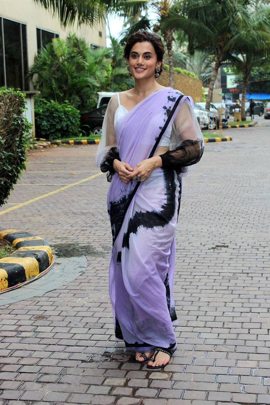 Buy MySilkLove Taapsee Pannu Inspired Cold Purple Purple and Black Printed Georgette Saree Online