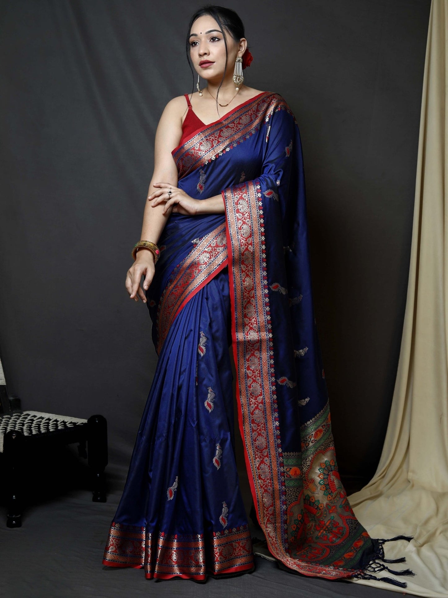 Buy MySilkLove Bunting Blue Zari Woven Peacock Paithani Silk Saree Online