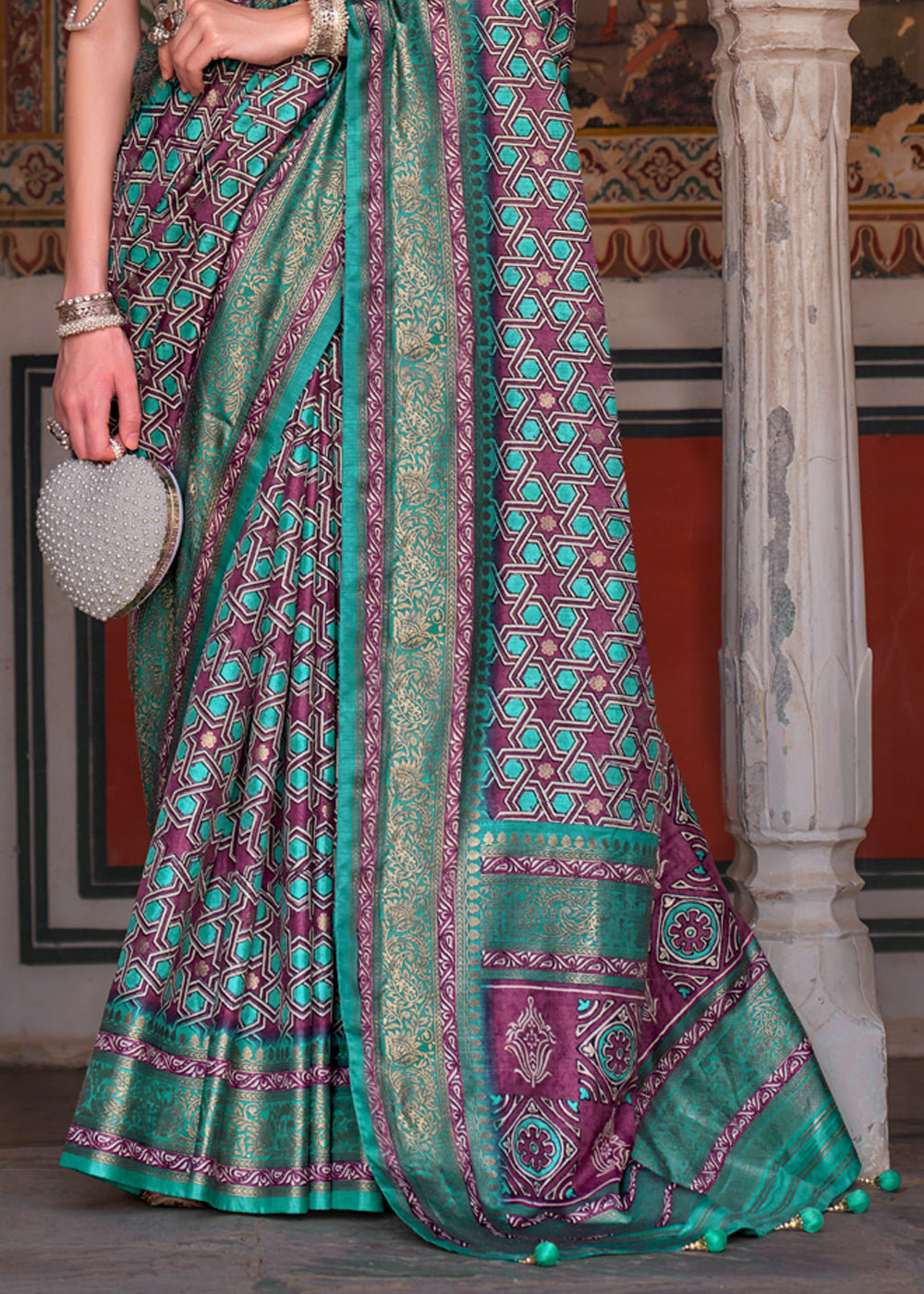 Buy MySilkLove Leaf Green Printed Patola Soft Silk Saree Online