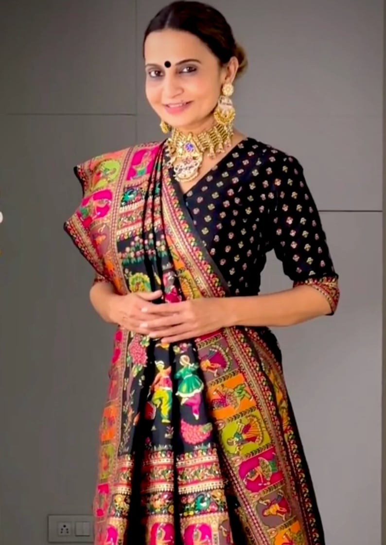 Buy MySilkLove Code Dark Black Kashmiri Woven Banarasi Silk Saree Online