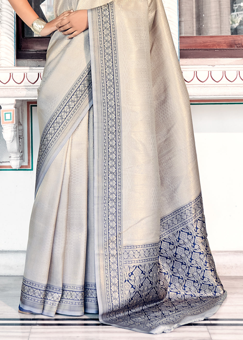 Buy MySilkLove Dawn Grey Woven Kanjivaram Silk Saree Online